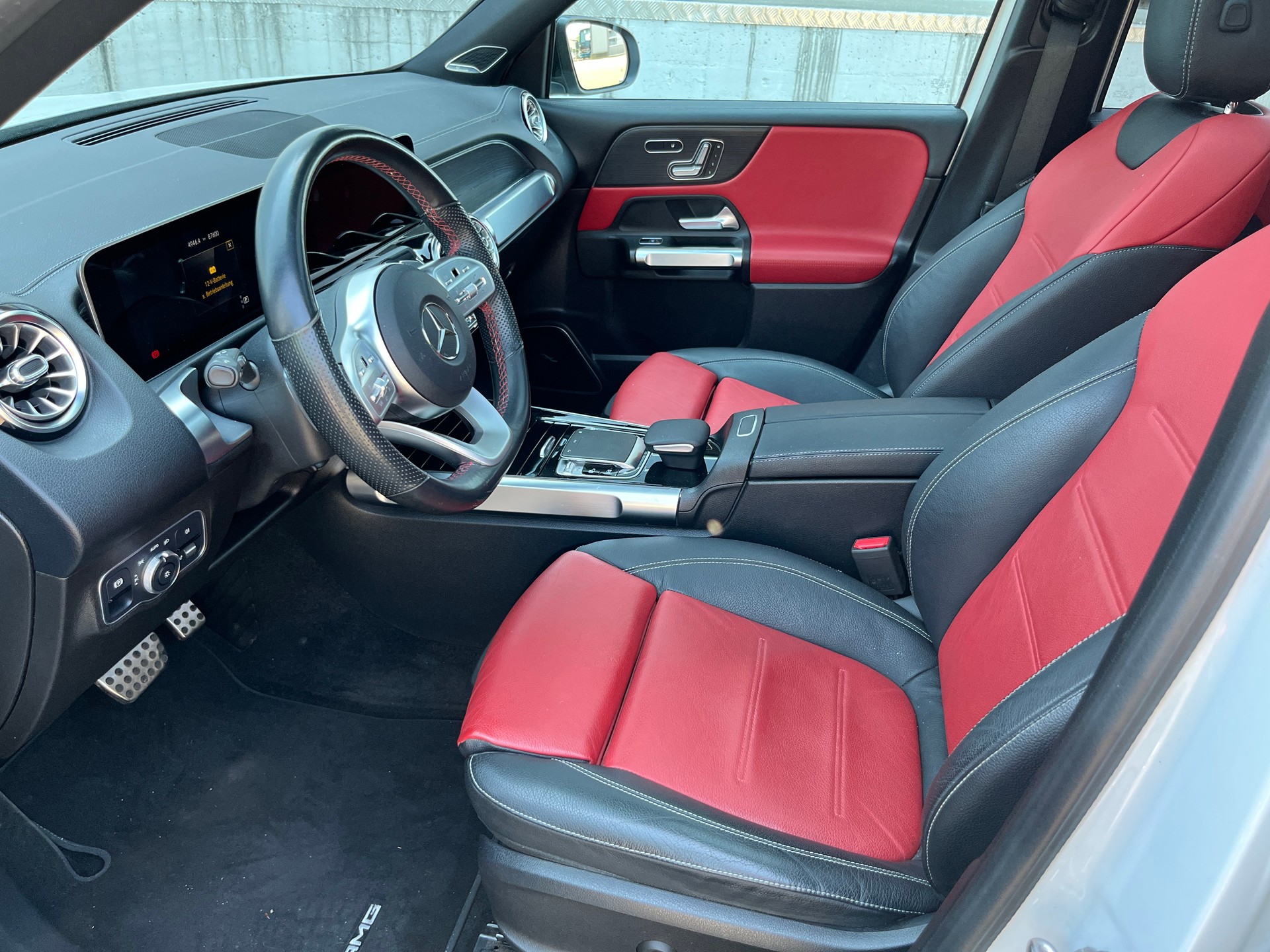 MERCEDES-BENZ GLB 250 AMG Line 4 MATIC-image-11