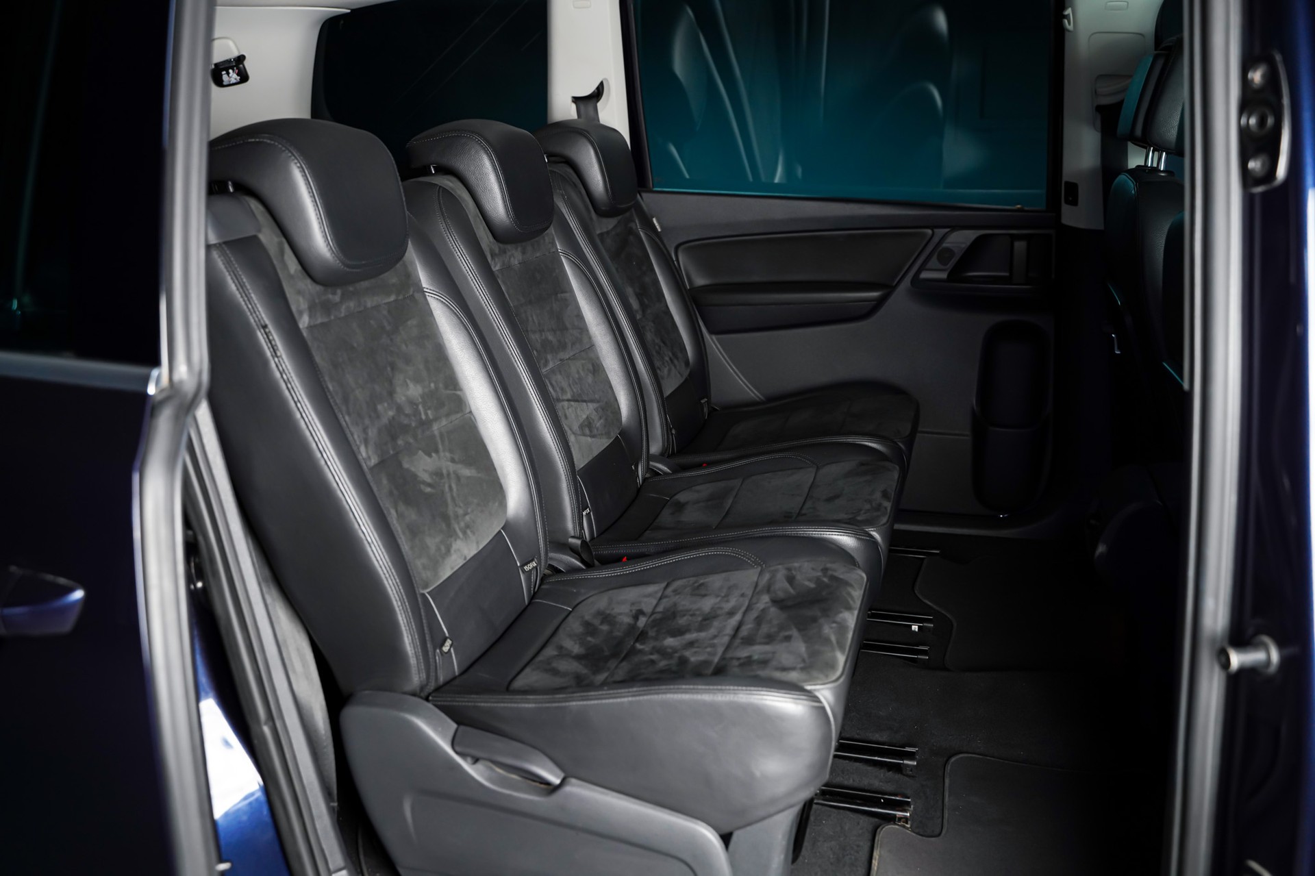 VW Sharan 2.0 TDI 7-Plätzer BlueMotion Technology Highline-image-13