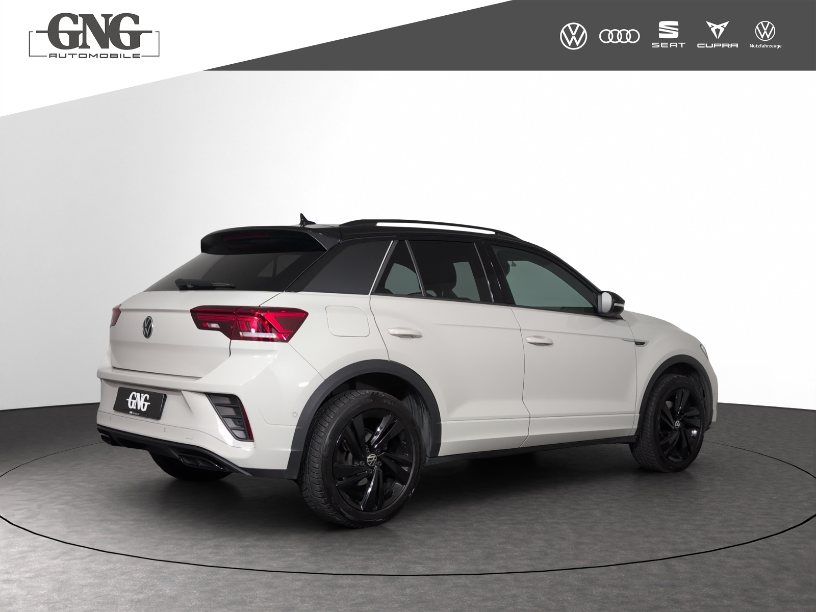 VW T-Roc 2.0 TSI R-Line DSG 4Motion-image-2