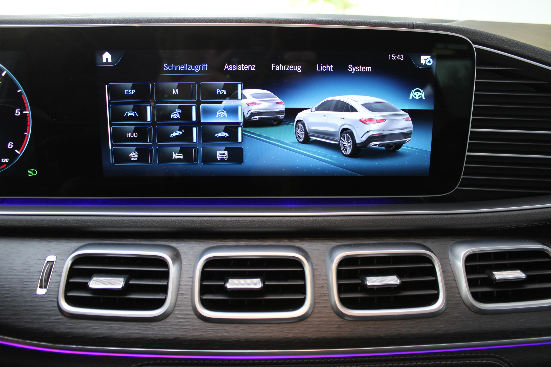 MERCEDES-BENZ GLE Coupé 400 d 4Matic 9G-Tronic-image-12