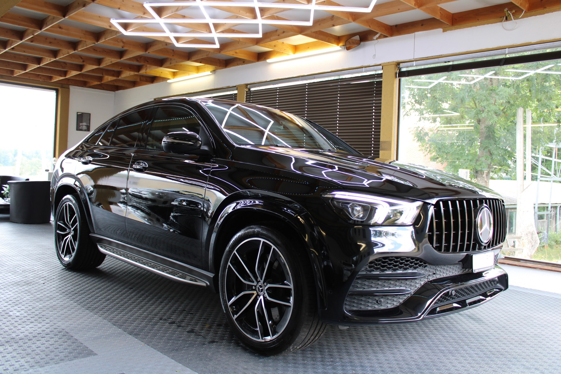 MERCEDES-BENZ GLE Coupé 400 d 4Matic 9G-Tronic-image-2