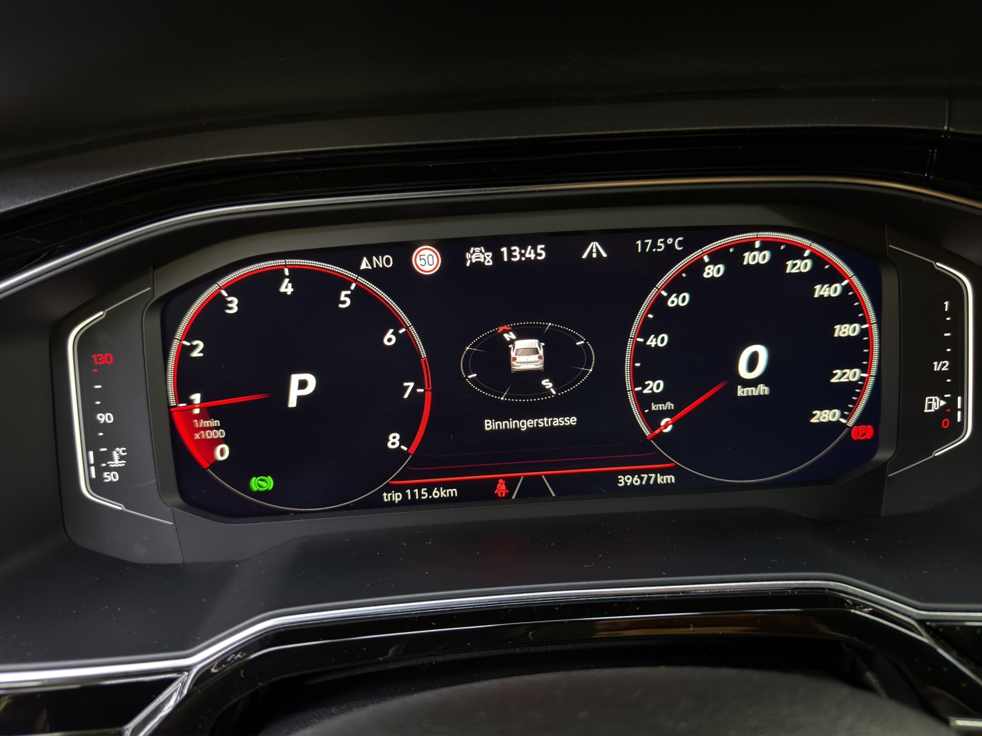 VW Polo 2.0 TSI GTI DSG-image-11
