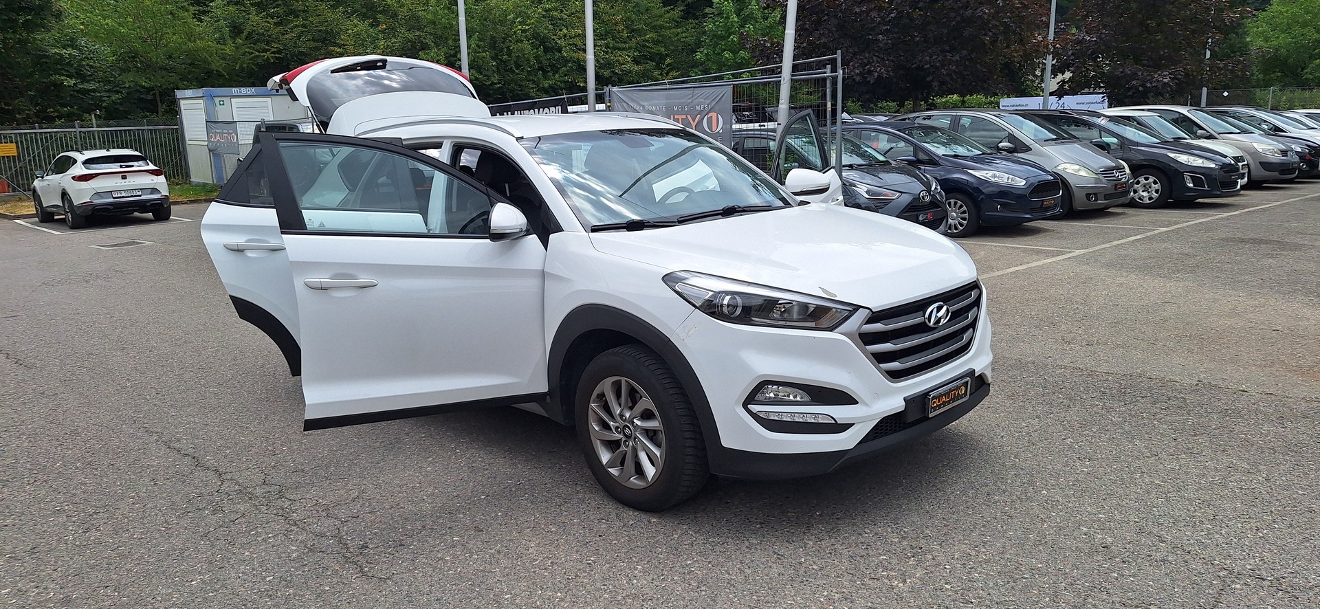 HYUNDAI Tucson 2.0 CRDI Vertex 4WD Automatic-image-20