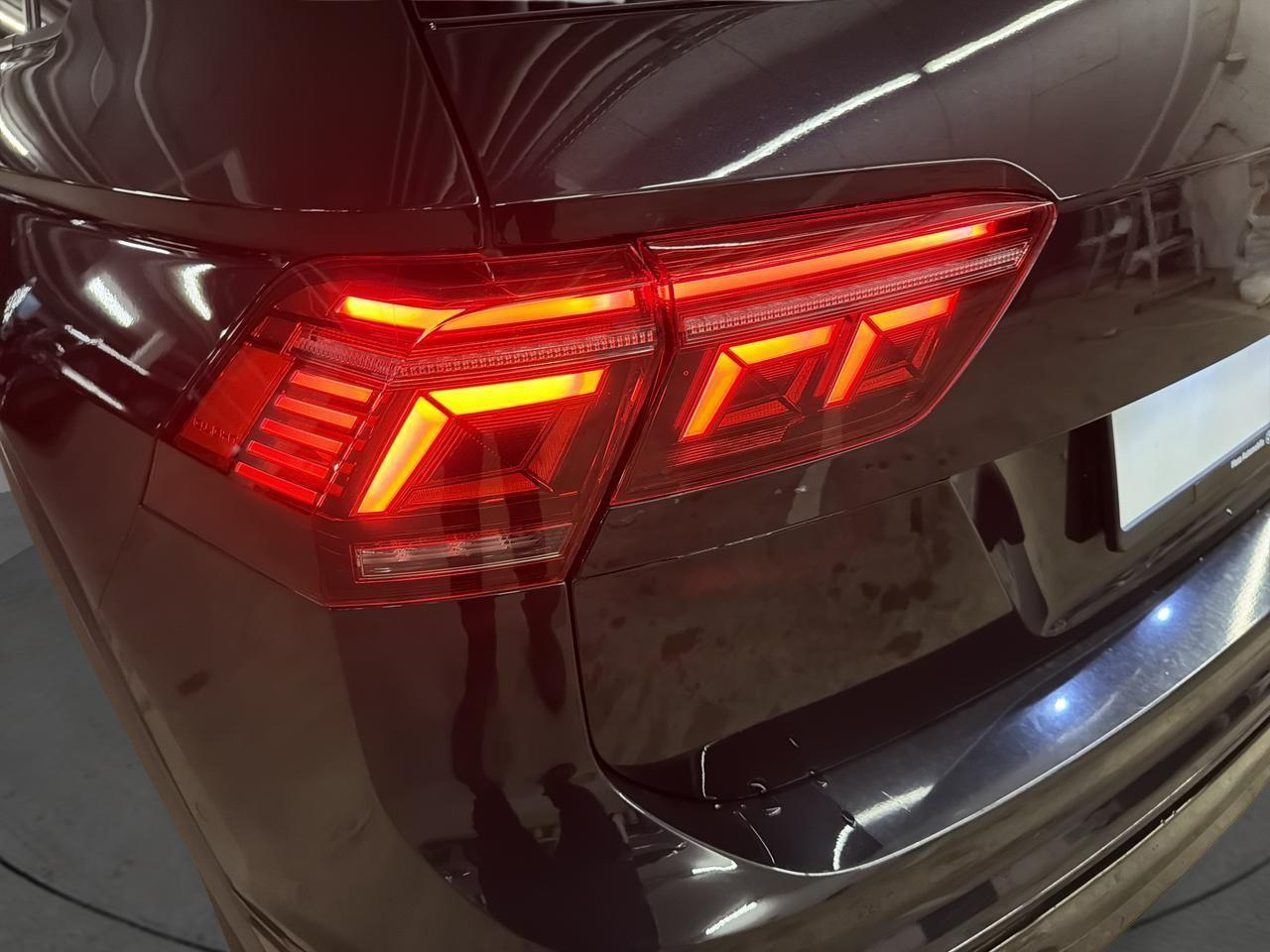 VW Tiguan 2.0 TSI R DSG 4Motion-image-8