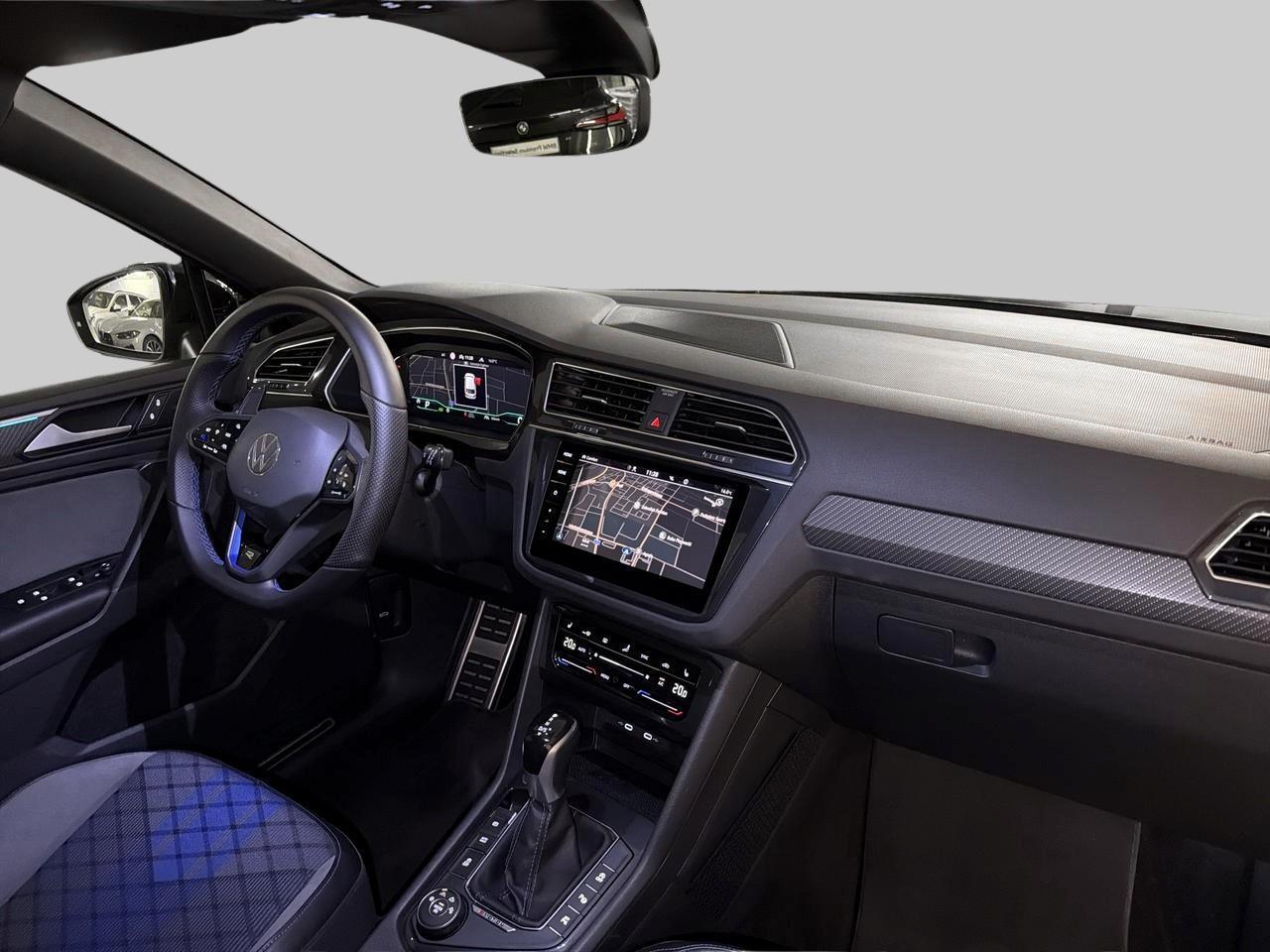 VW Tiguan 2.0 TSI R DSG 4Motion-image-10