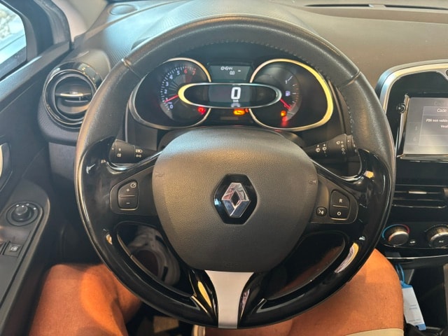 RENAULT Clio 0.9 12V Expression-image-8
