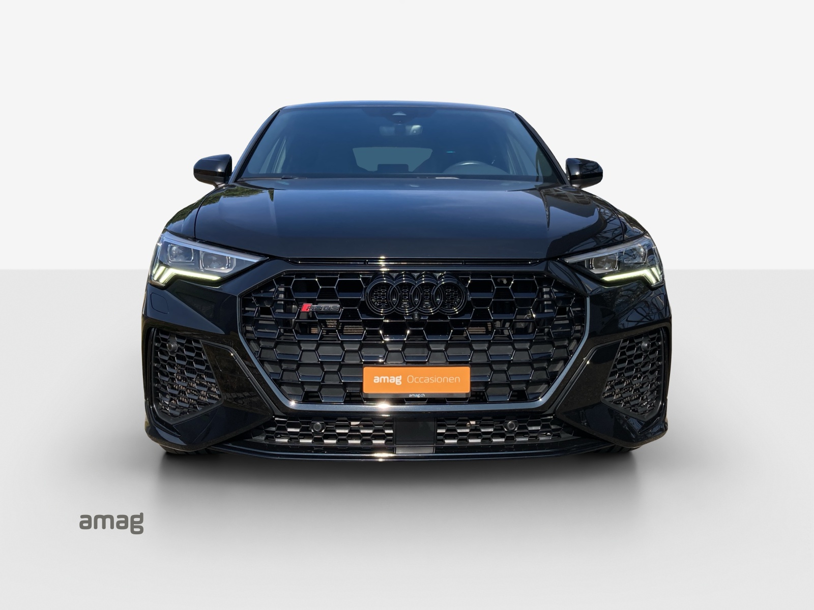 AUDI RS Q3 Sportback quattro S tronic-image-6