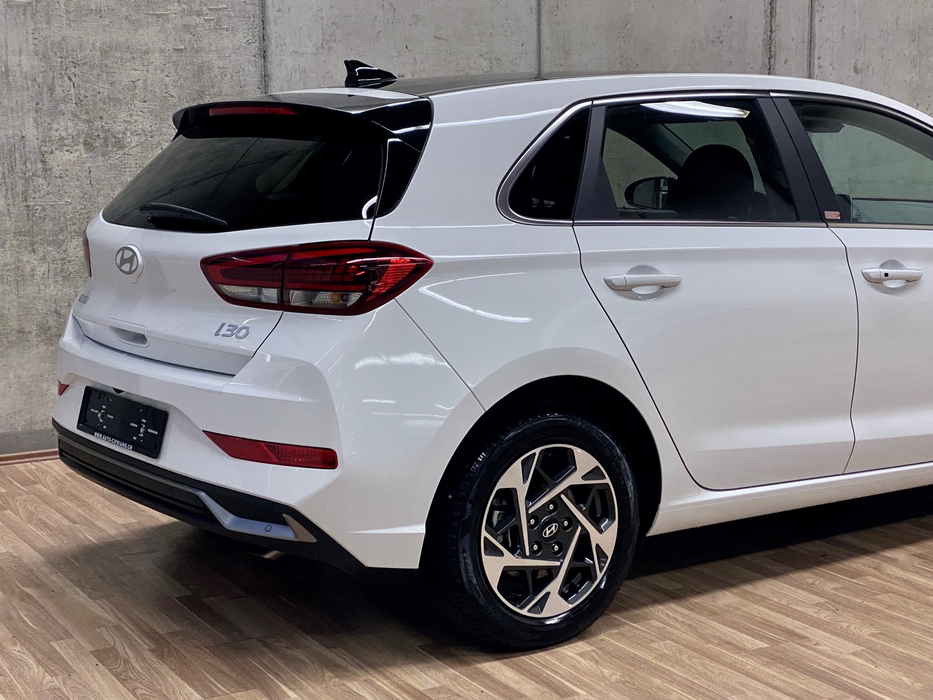 HYUNDAI i30 1.5 T-GDi*Swiss*Vertex*48V*mildHybrid*DCT*-image-28