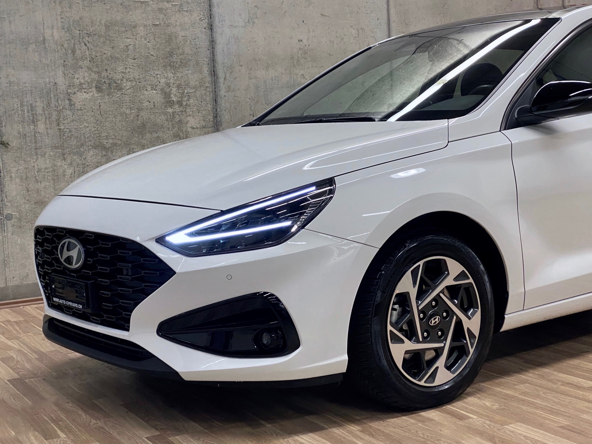 HYUNDAI i30 1.5 T-GDi*Swiss*Vertex*48V*mildHybrid*DCT*-image-21