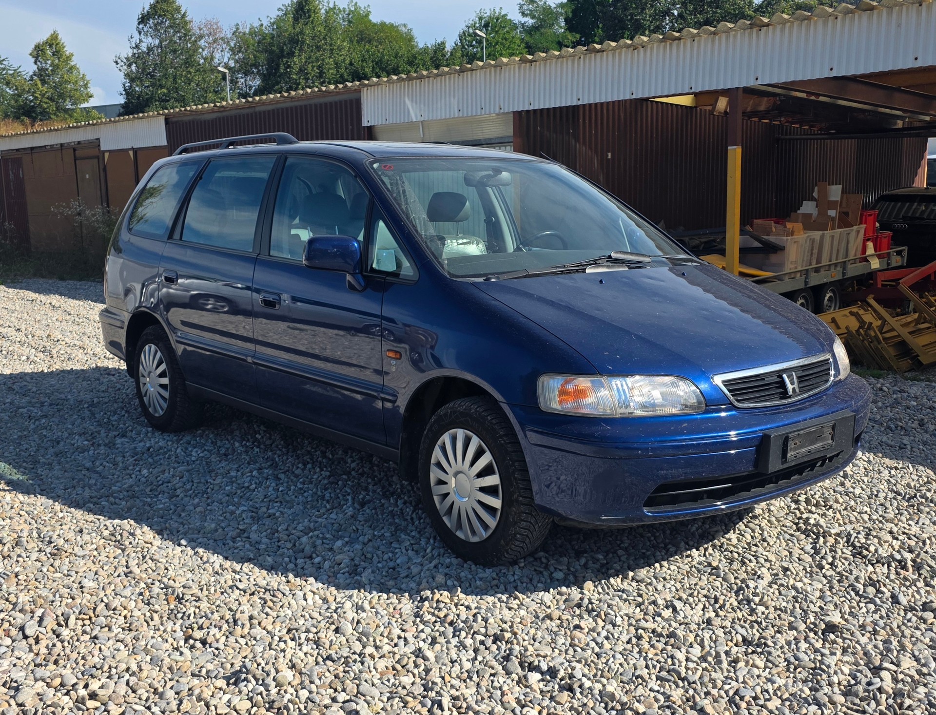 HONDA Shuttle 2.3i ES Swiss-image-1