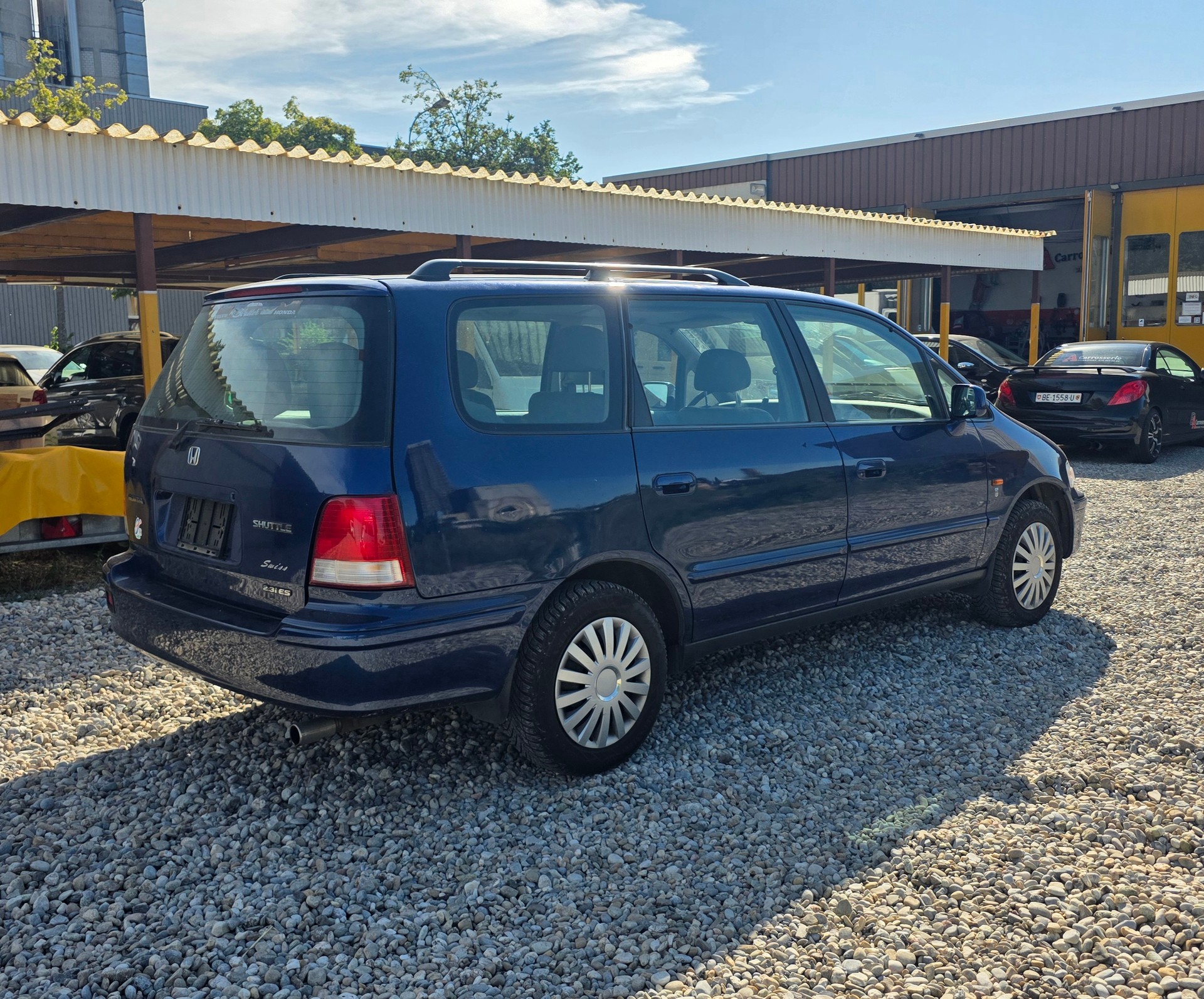 HONDA Shuttle 2.3i ES Swiss-image-3