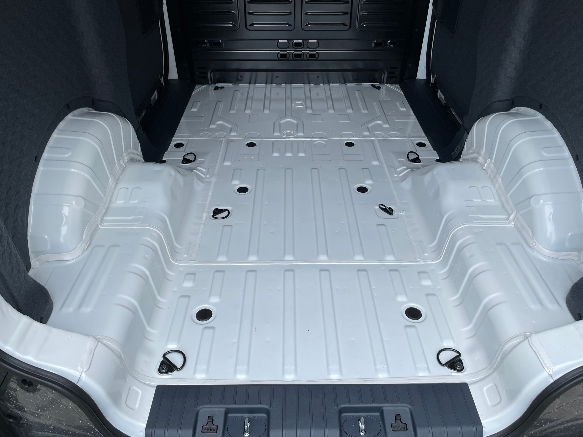 KIA PV5 Cargo 71.2 kWh Elite, 2-Türen-image-10
