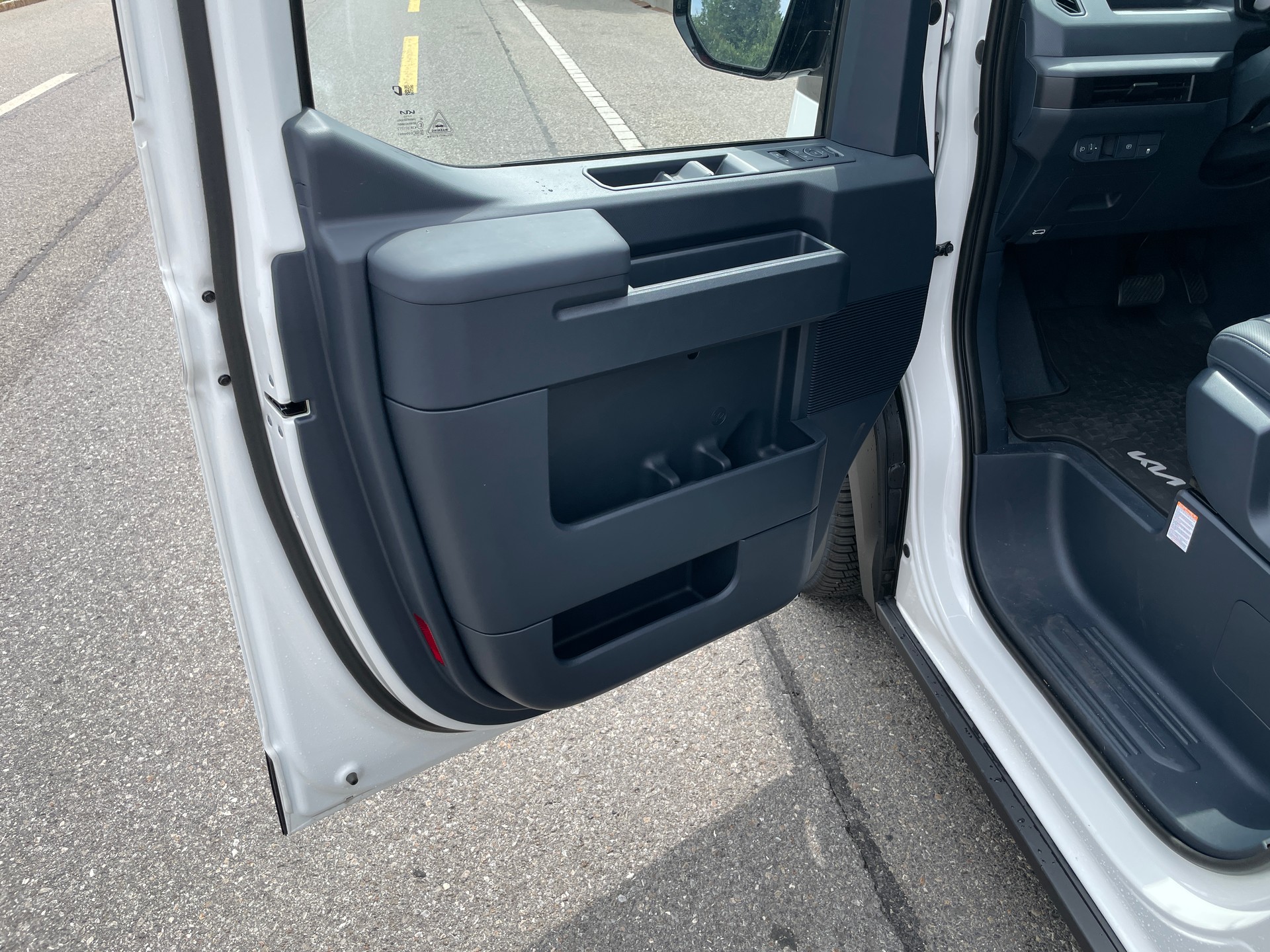 KIA PV5 Cargo 71.2 kWh Elite, 2-Türen-image-19