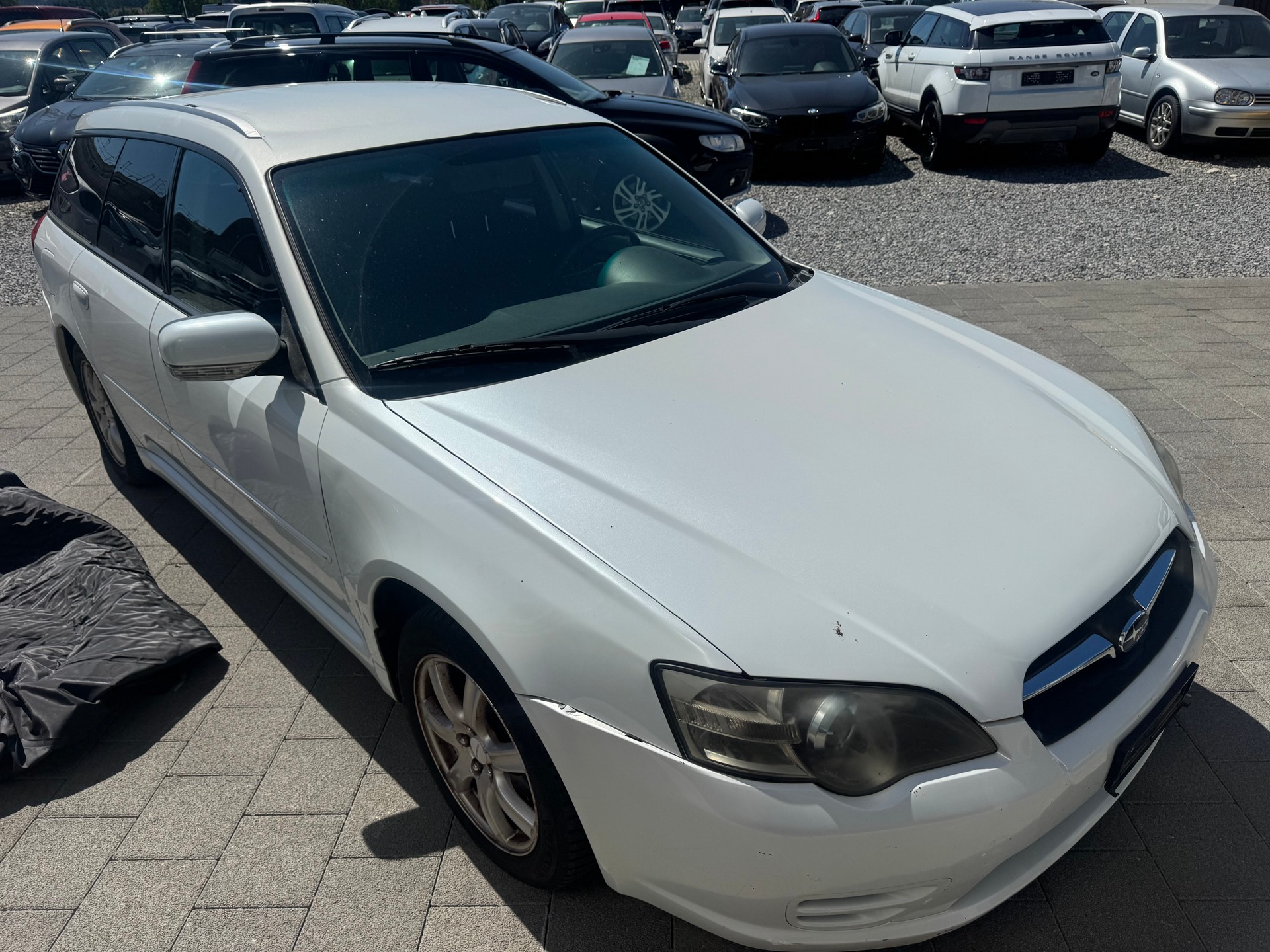 SUBARU Legacy 2.0i AWD Swiss-image-2