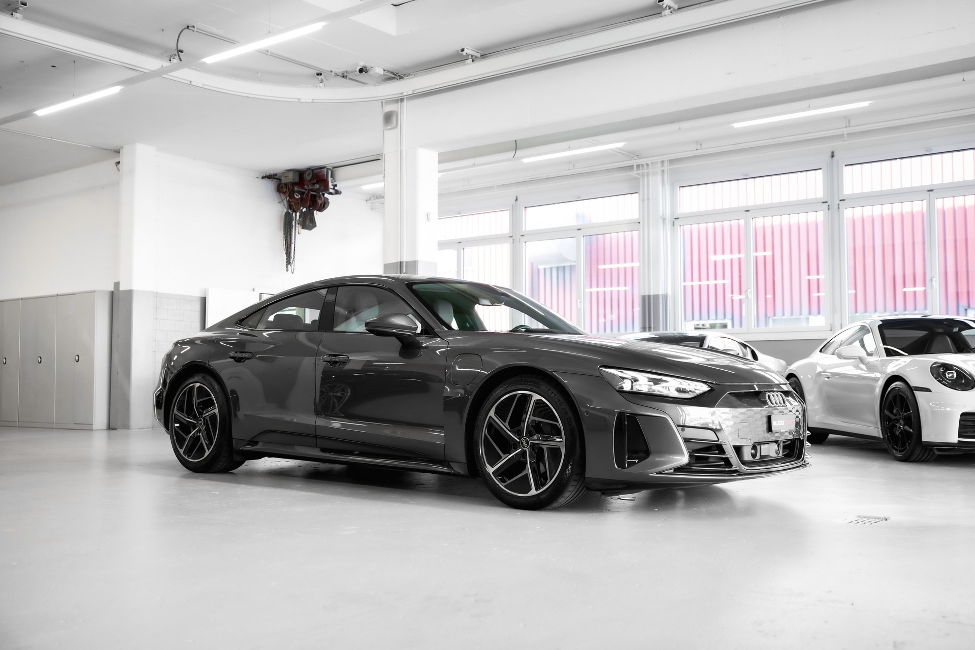 AUDI e-tron GT quattro-image-0
