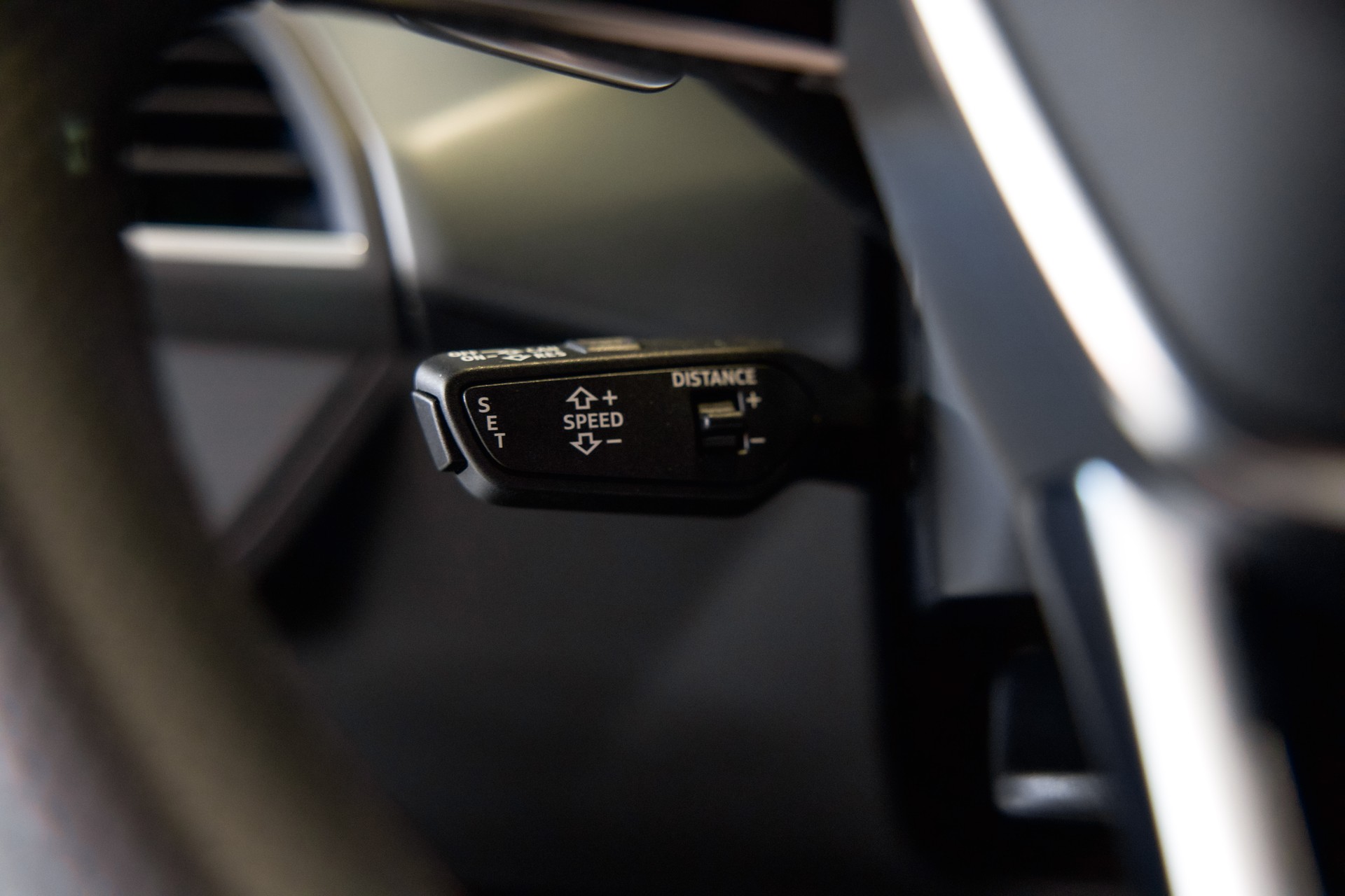 AUDI e-tron GT quattro-image-23