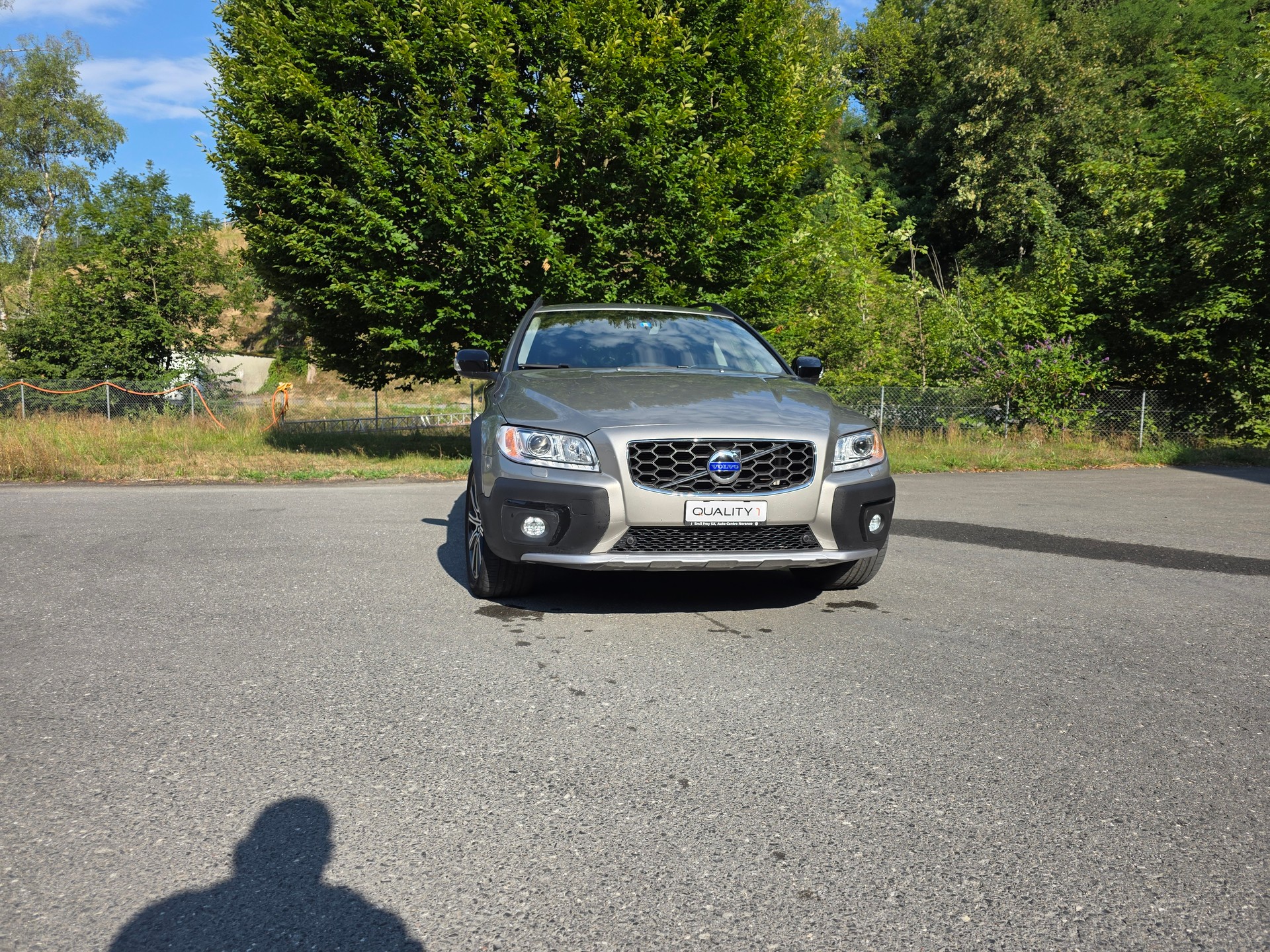 VOLVO XC70 D4 AWD Momentum Geartronic-showroom-element-1