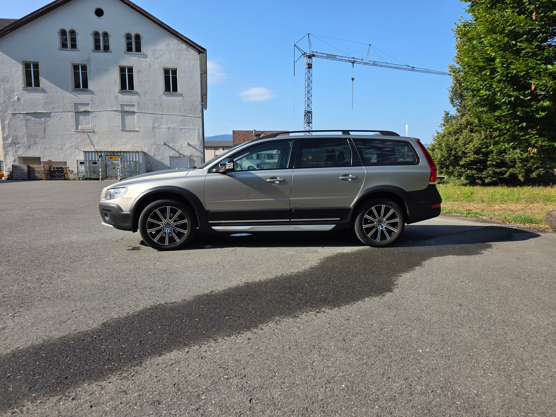 VOLVO XC70 D4 AWD Momentum Geartronic-image-10