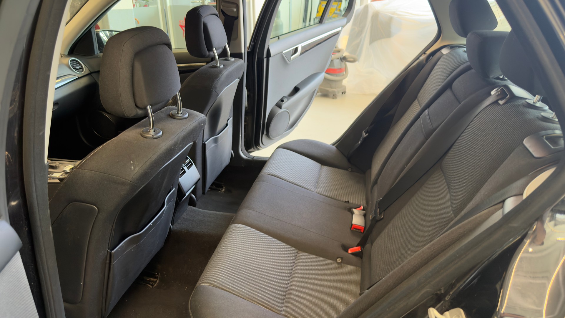 MERCEDES-BENZ C 180 CDI 7G-Tronic-image-11