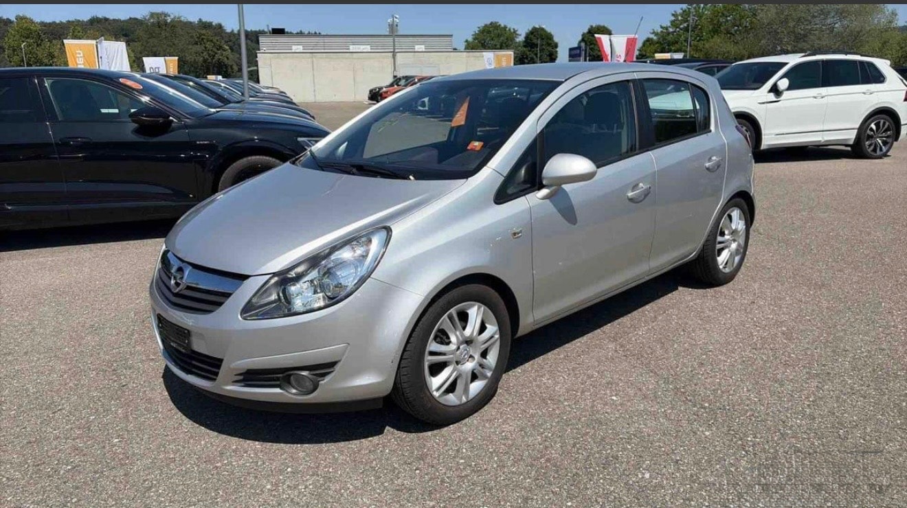 OPEL Corsa 1.2 TP Enjoy-image-0