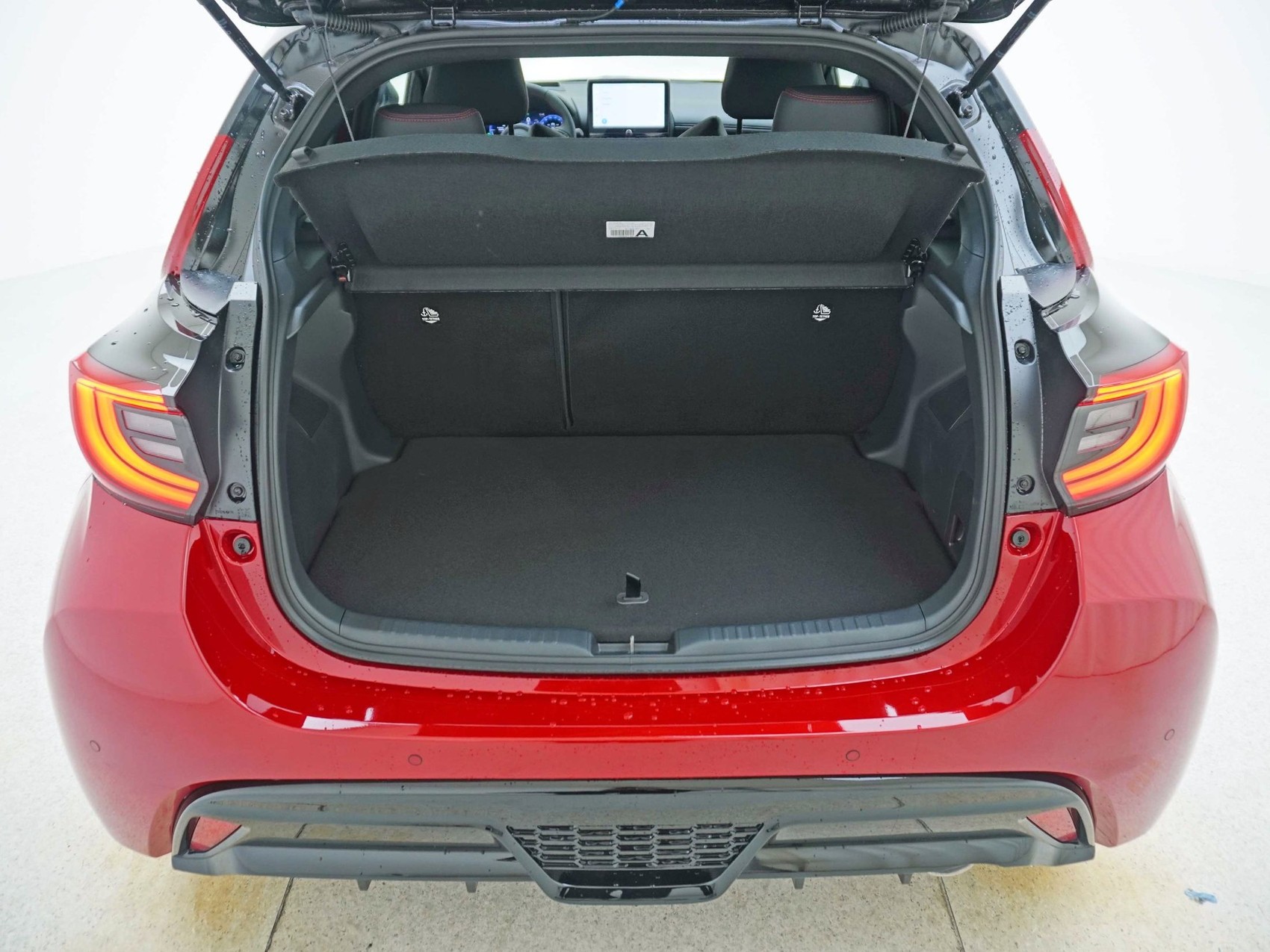TOYOTA Yaris 1.5 VVT-i HSD GR Sport-image-19