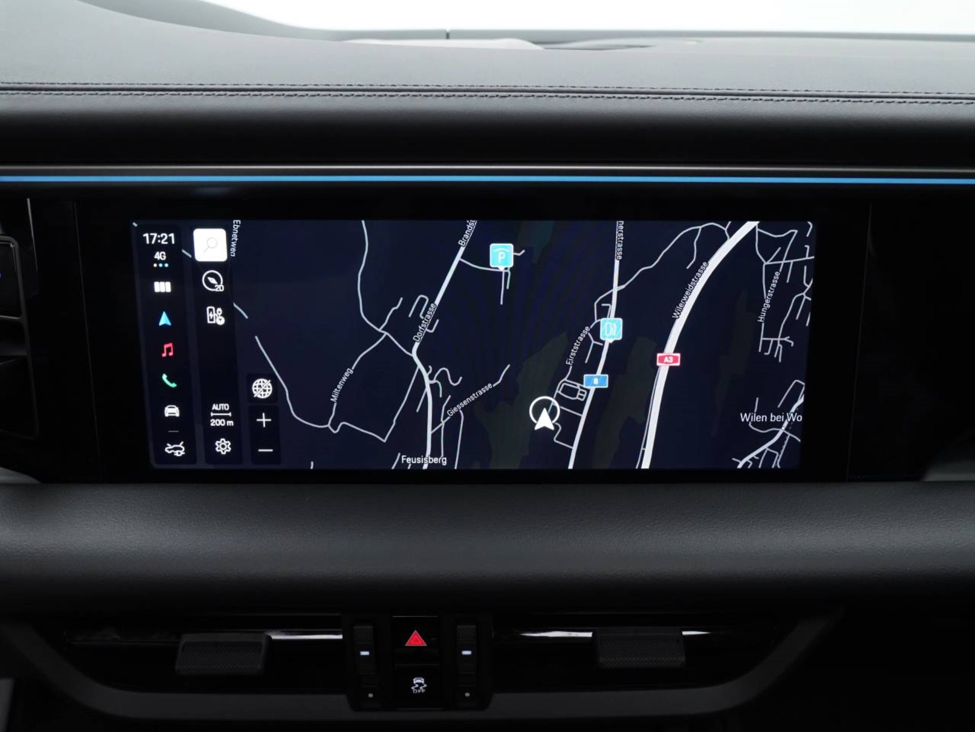 PORSCHE Macan 4-image-18