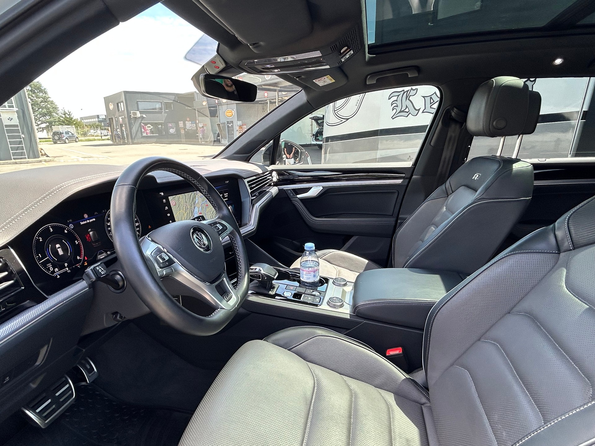 VW 3.0 V6 TDI 286 R-Line-image-3