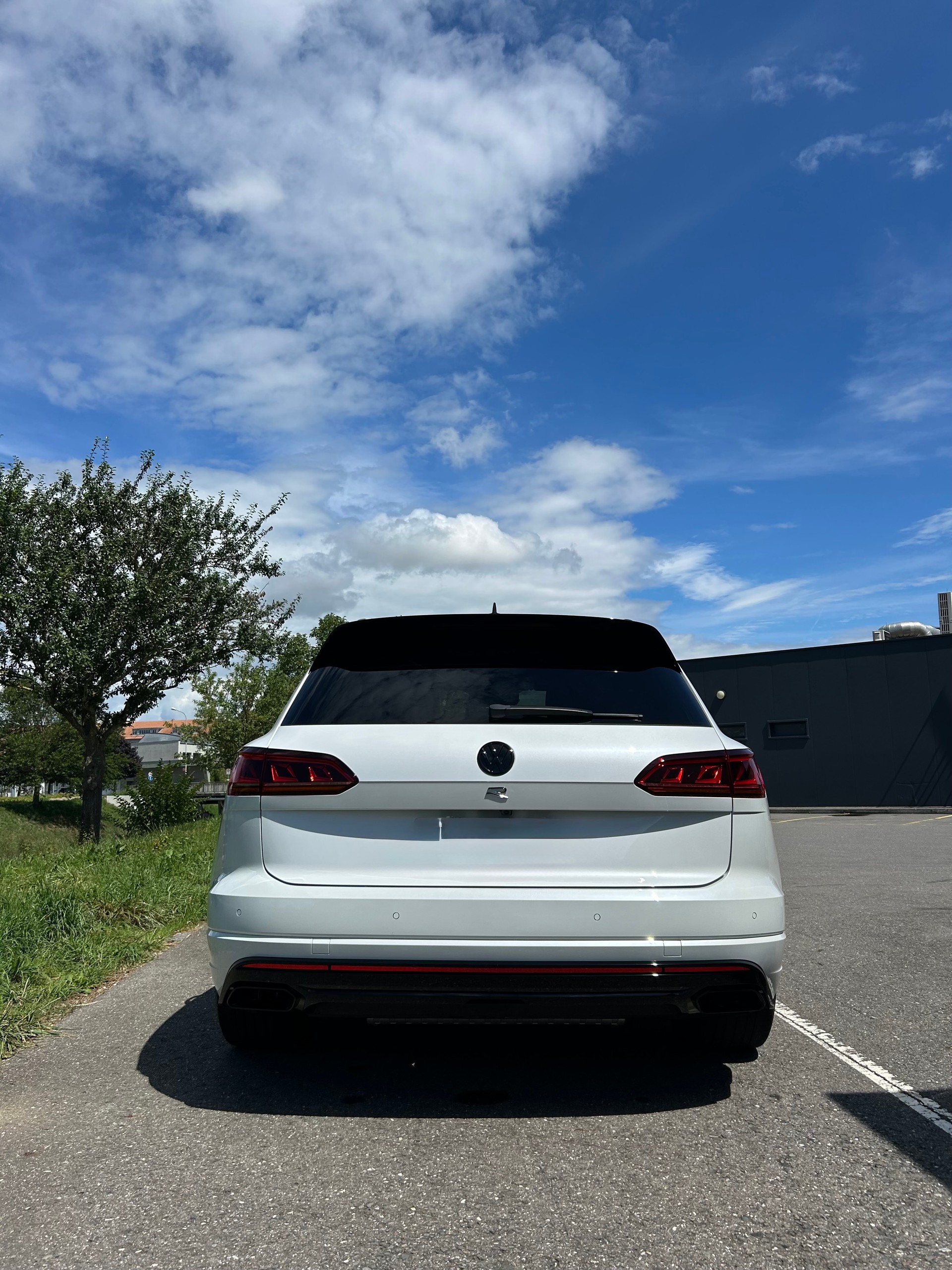 VW 3.0 V6 TDI 286 R-Line-image-2