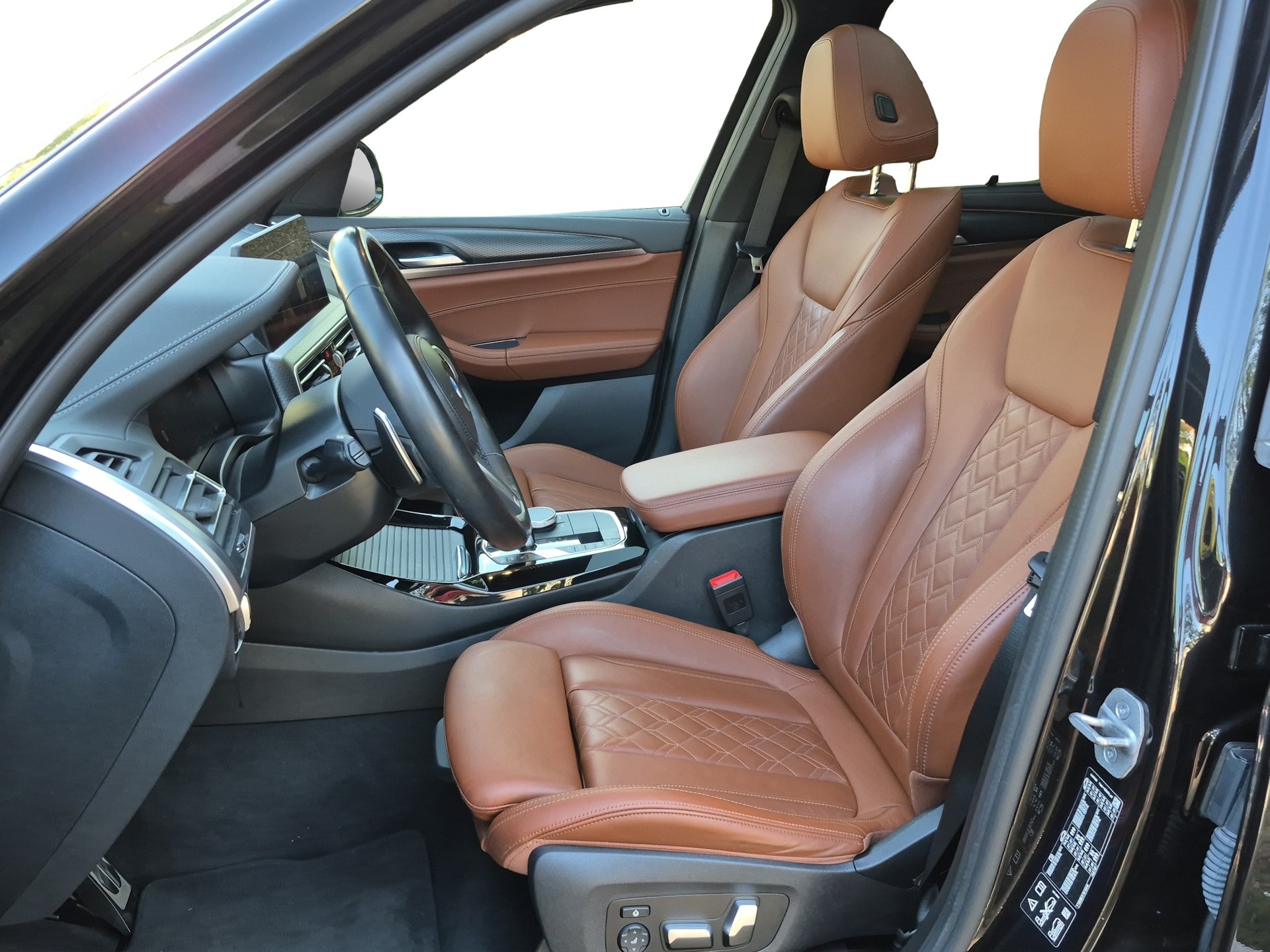 BMW X3 xDrive 48V 30d M Sport Steptronic *Anhängerkupplung/MEGA AUSSTATTUNG/Leder Tartufo/Panodach*-image-8