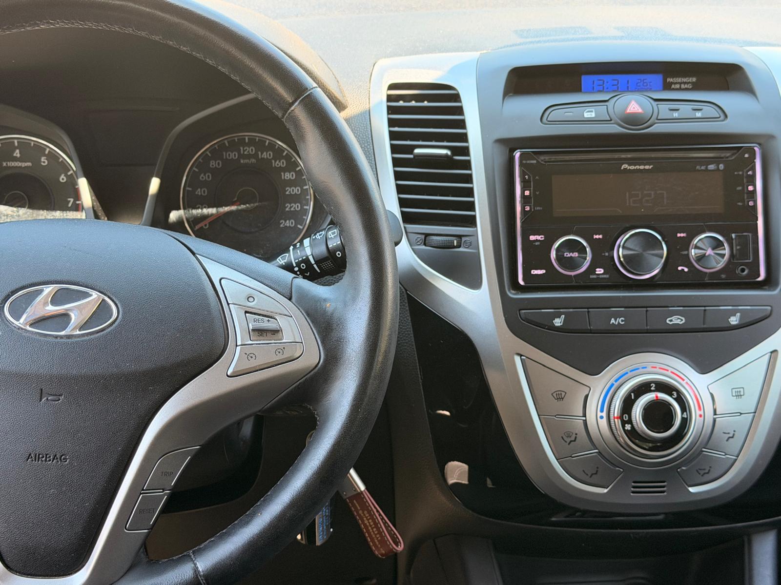 HYUNDAI iX20 1.6 Vertex Automatic-image-13
