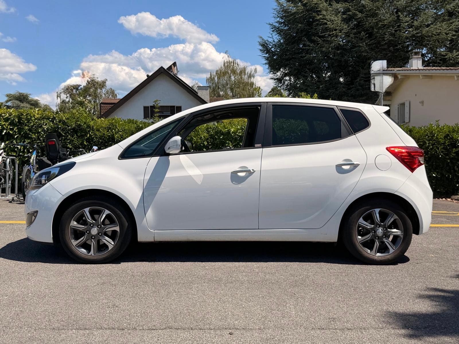 HYUNDAI iX20 1.6 Vertex Automatic-showroom-element-2