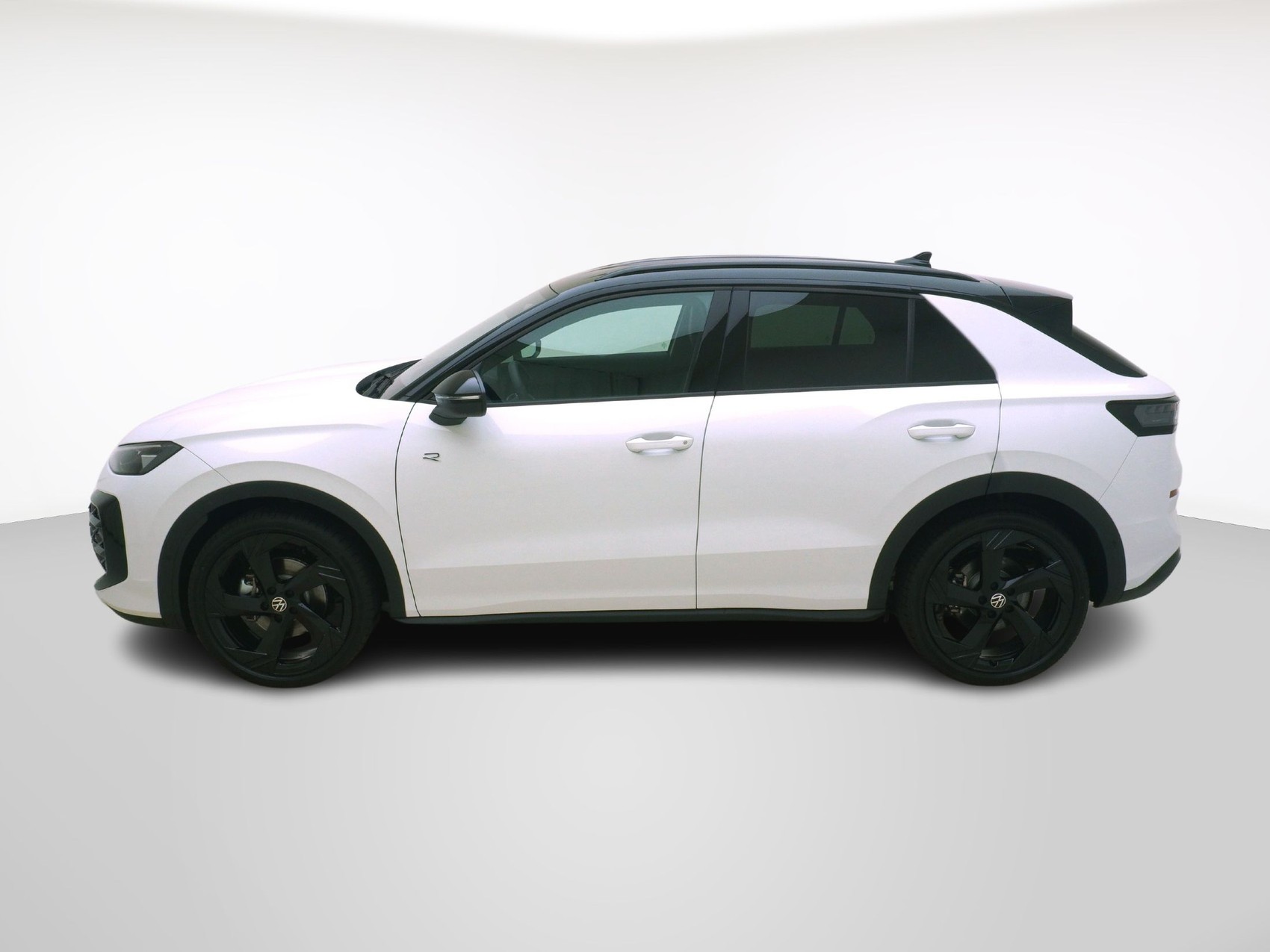 VW T-Roc 1.5 eTSI R-Line DSG-image-1