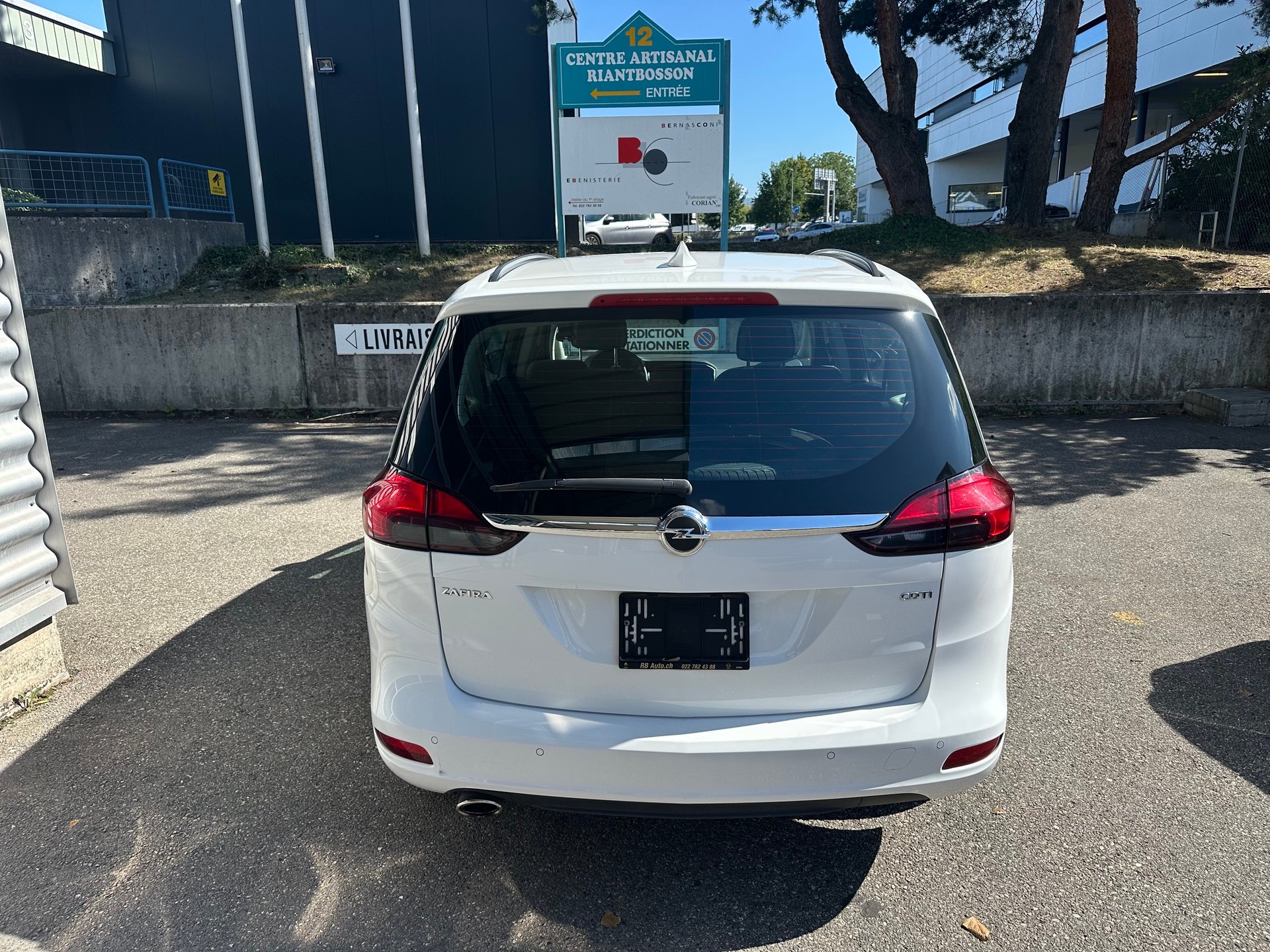 OPEL Zafira 2.0 CDTi Enjoy Automatic-image-3