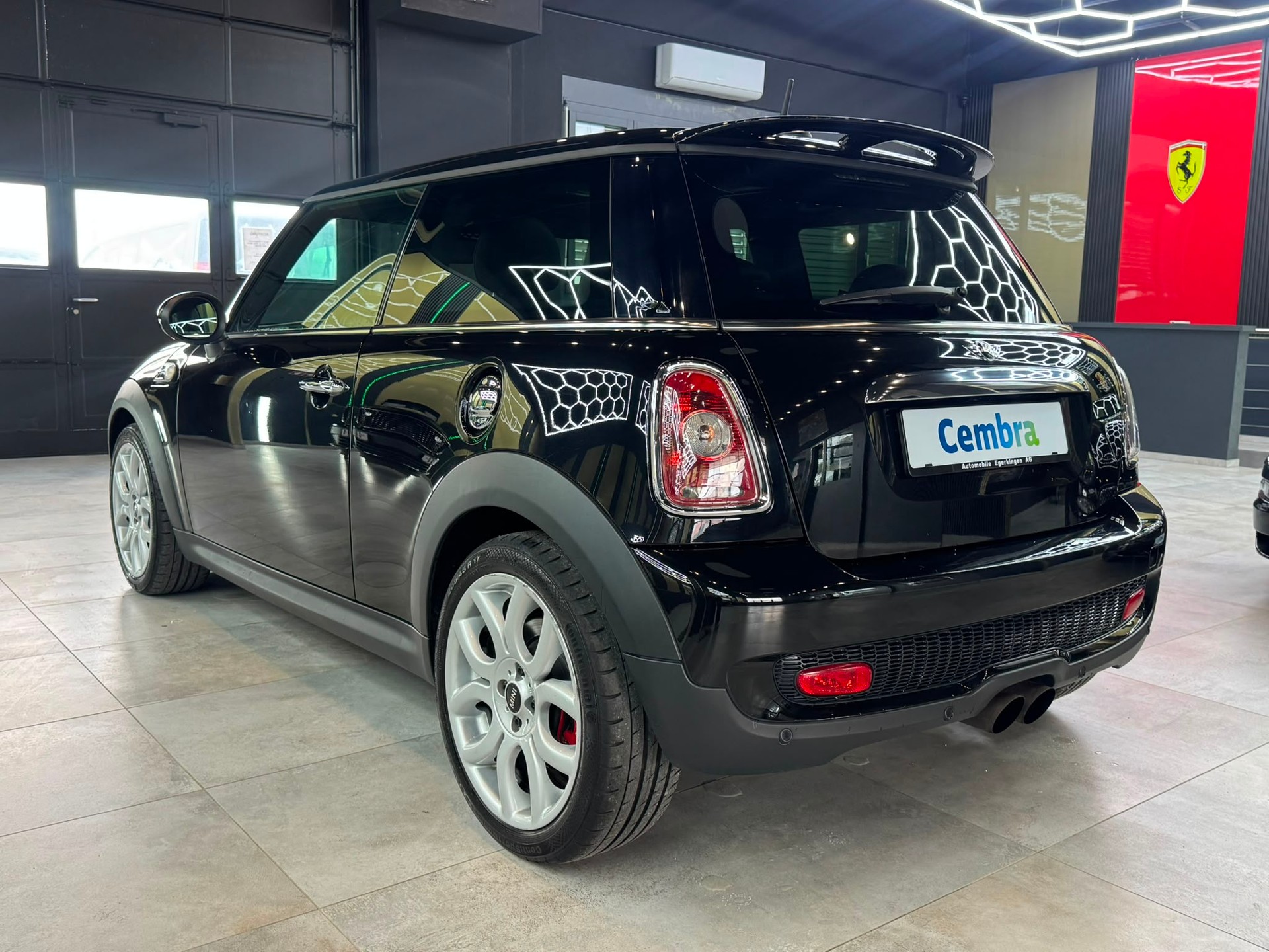 MINI R56 1.6i John Cooper Works-image-6