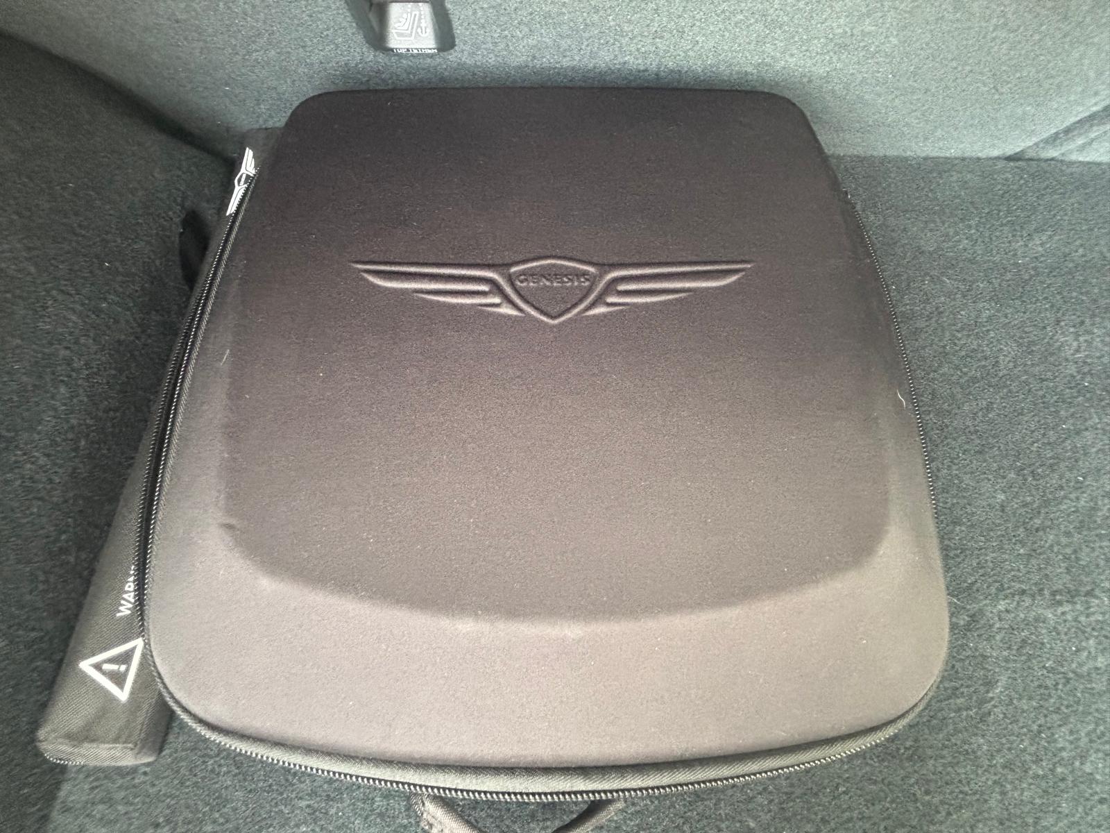 GENESIS GV70 Electrified Sport kWh 77,4 AWD-image-18