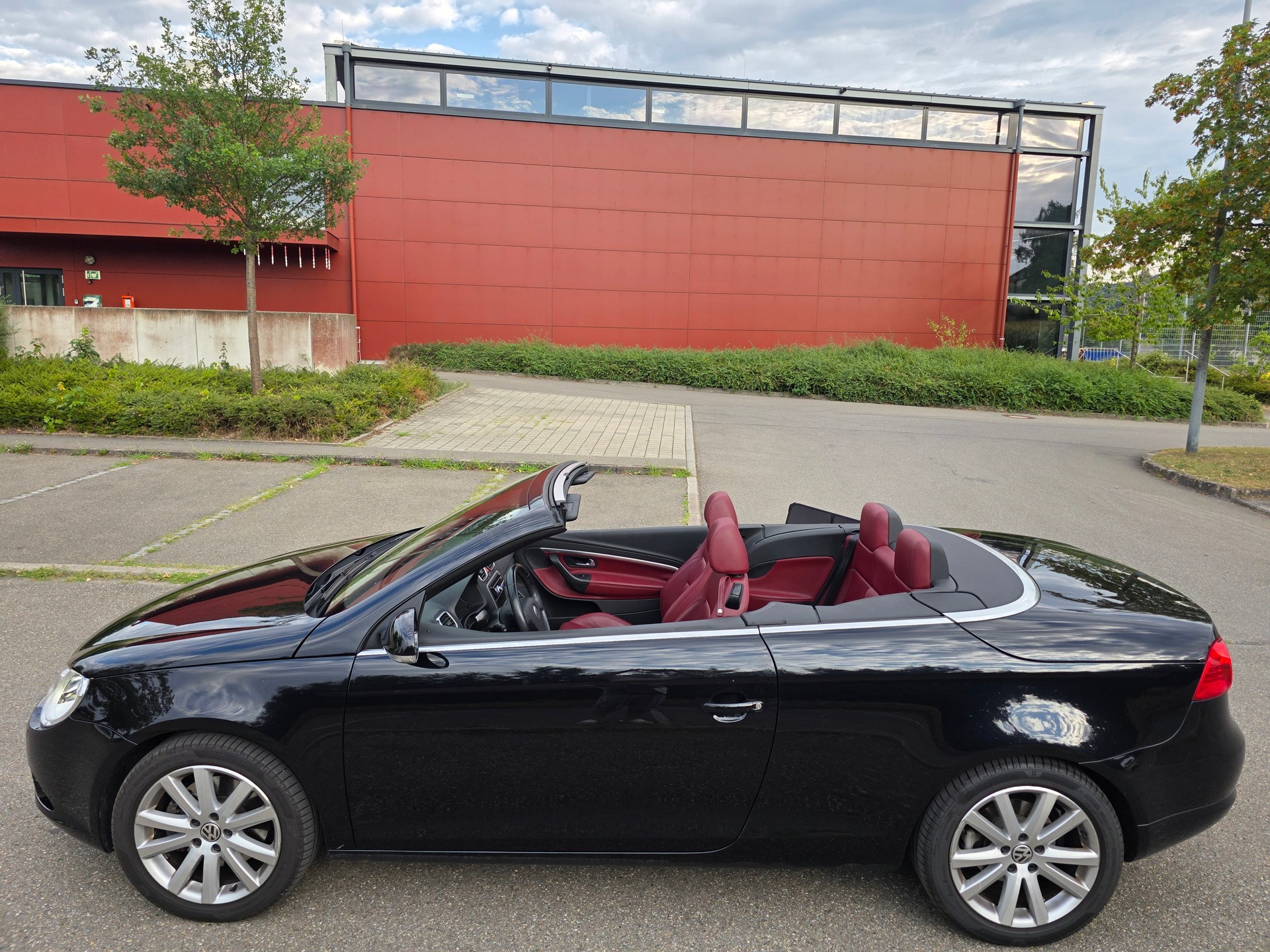 VW Eos 2.0 FSI Turbo-image-11