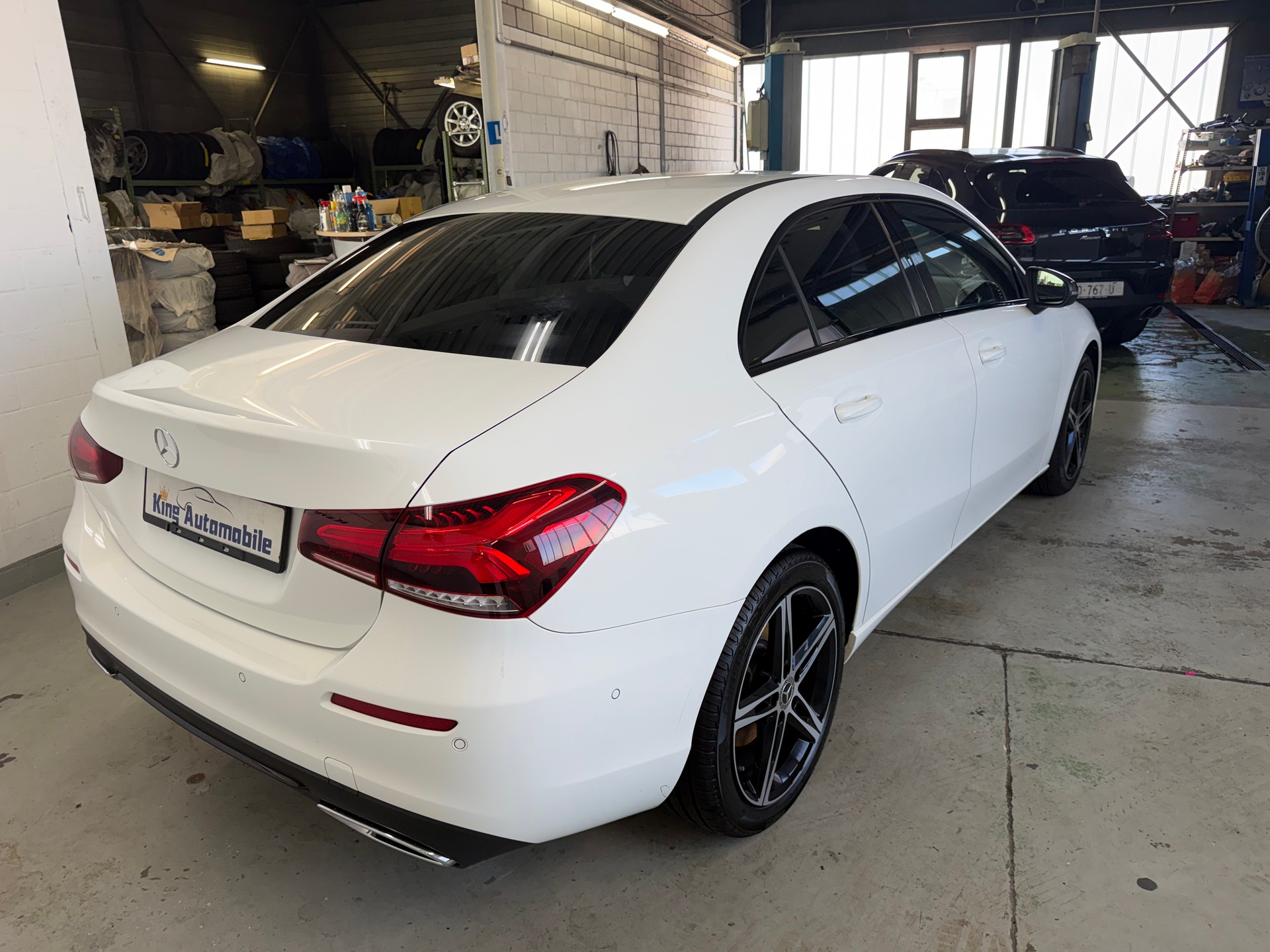 MERCEDES-BENZ A 200 Progressive 7G-DCT | Limousine | Frisch MFK | Ab Service | Navi | RF-Kamera-image-6