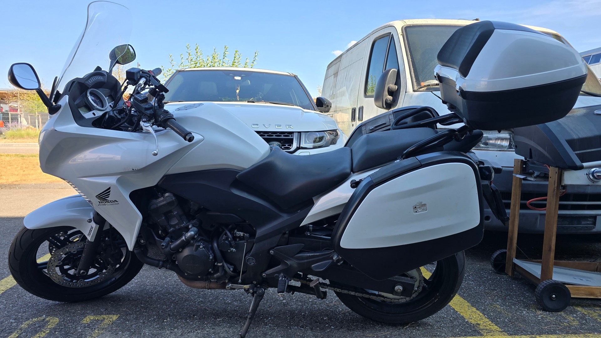 HONDA CBF 1000 F ABS-image-4