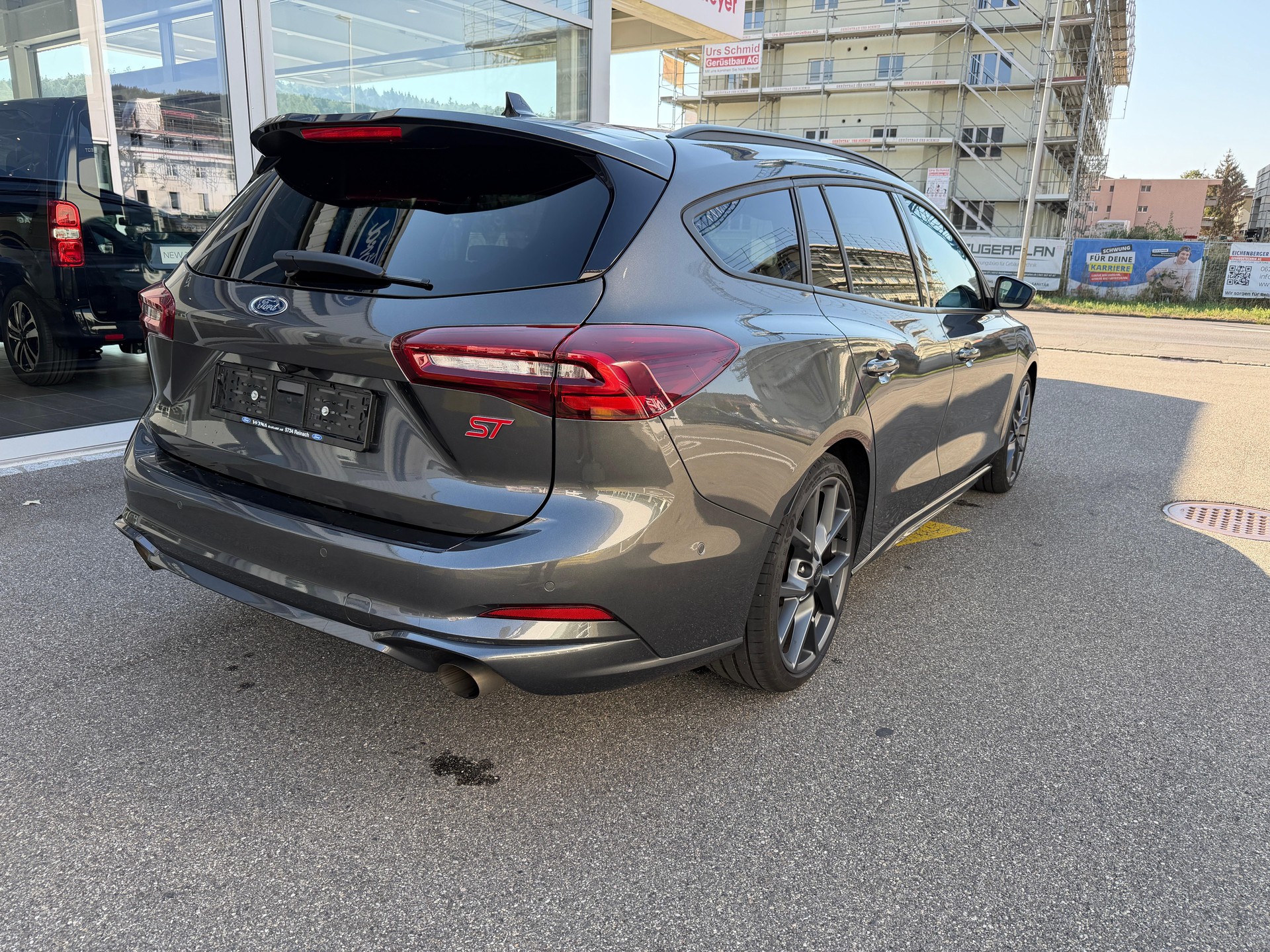 FORD Focus Station Wagon 2.3 EcoB ST X-image-7