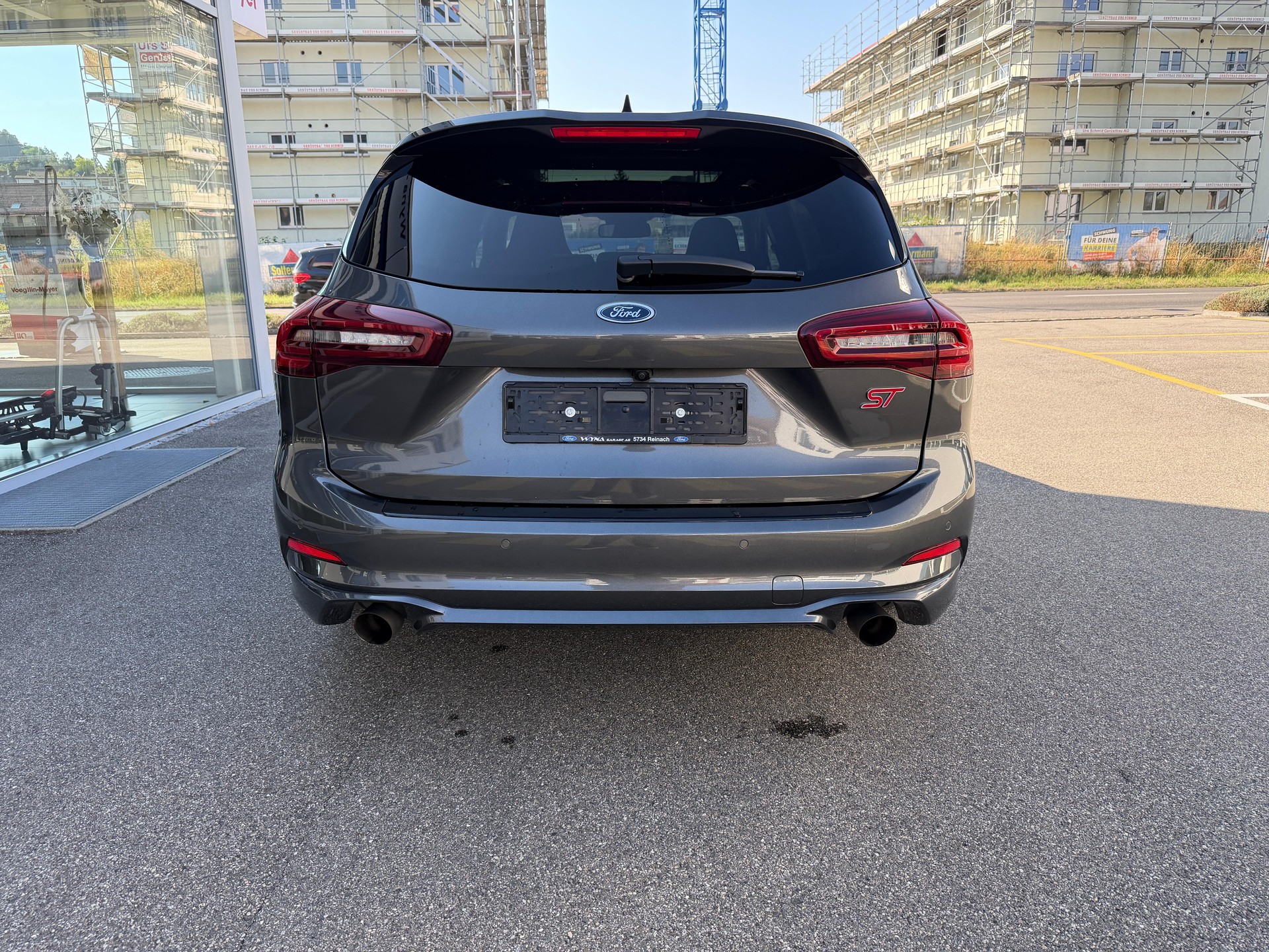 FORD Focus Station Wagon 2.3 EcoB ST X-image-6