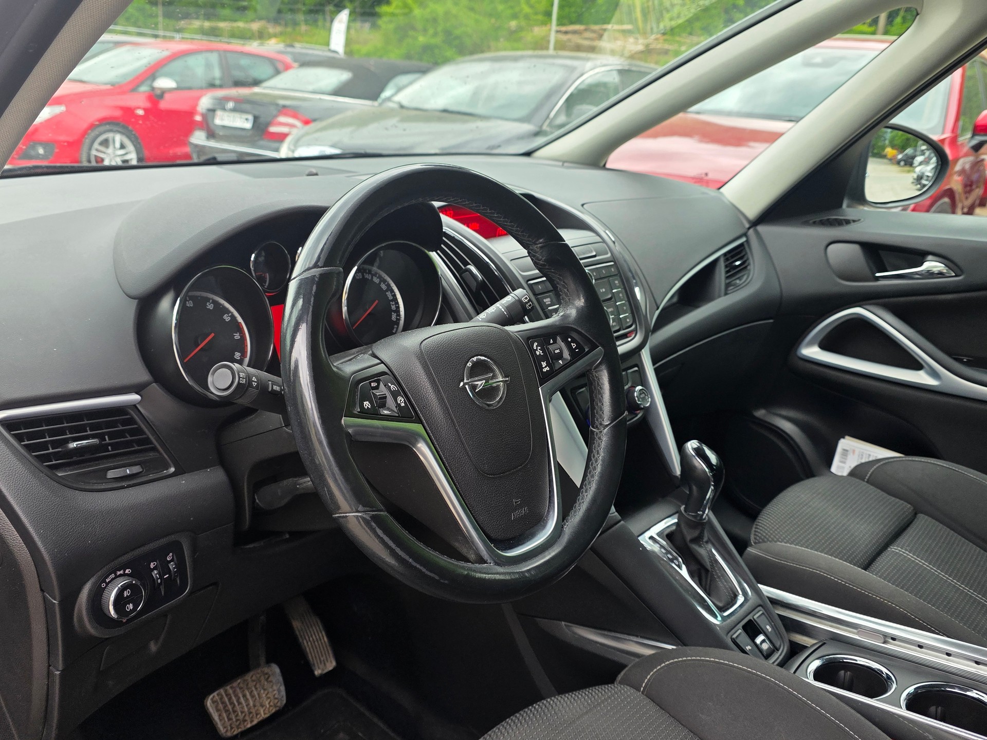 OPEL Zafira Tourer 1.4i 16V Turbo Sport Automatic-image-9