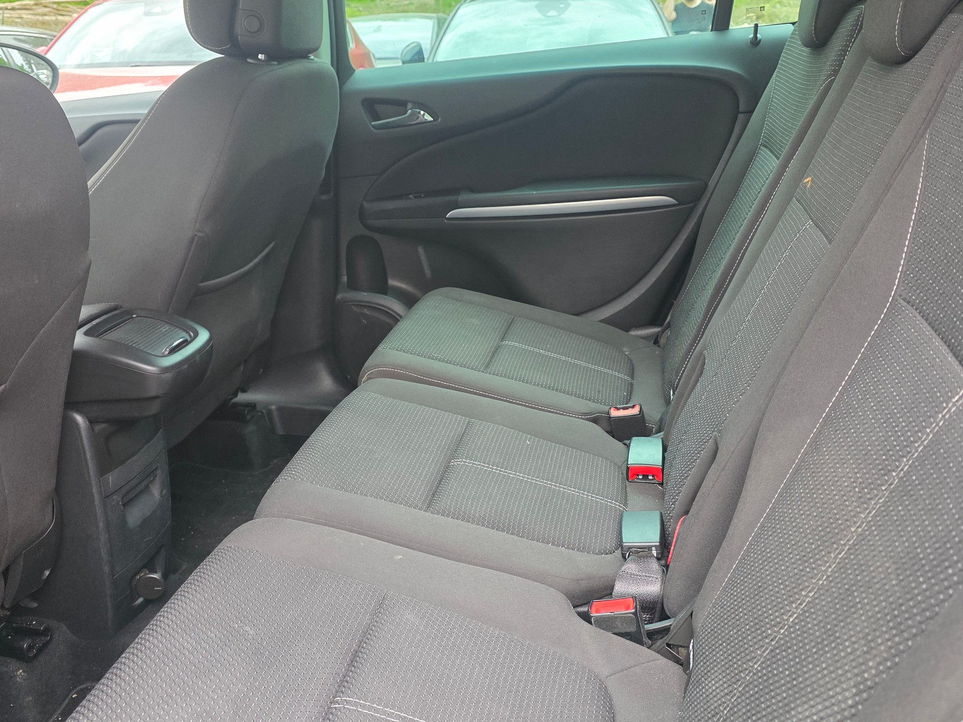 OPEL Zafira Tourer 1.4i 16V Turbo Sport Automatic-image-10