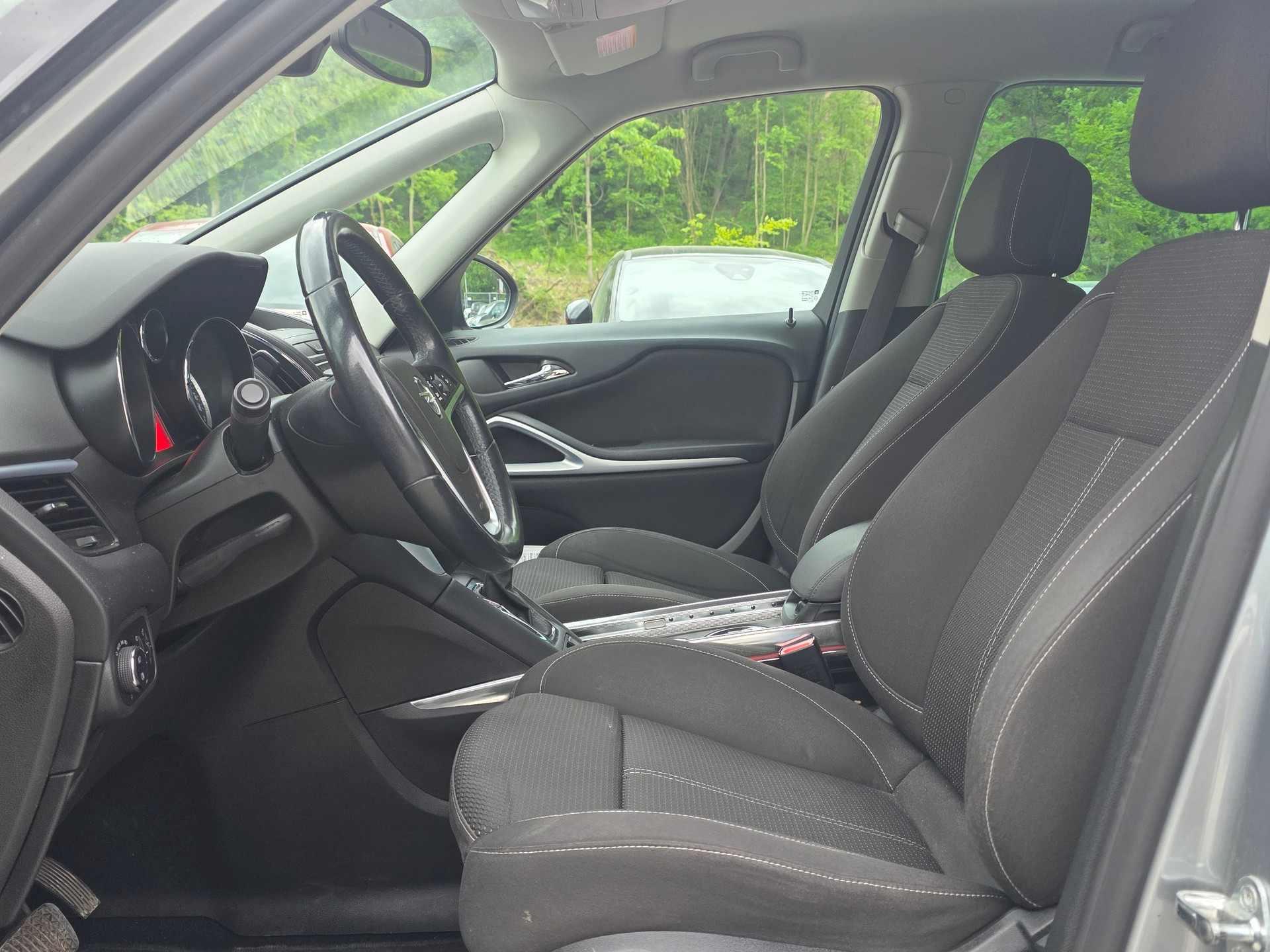 OPEL Zafira Tourer 1.4i 16V Turbo Sport Automatic-image-8