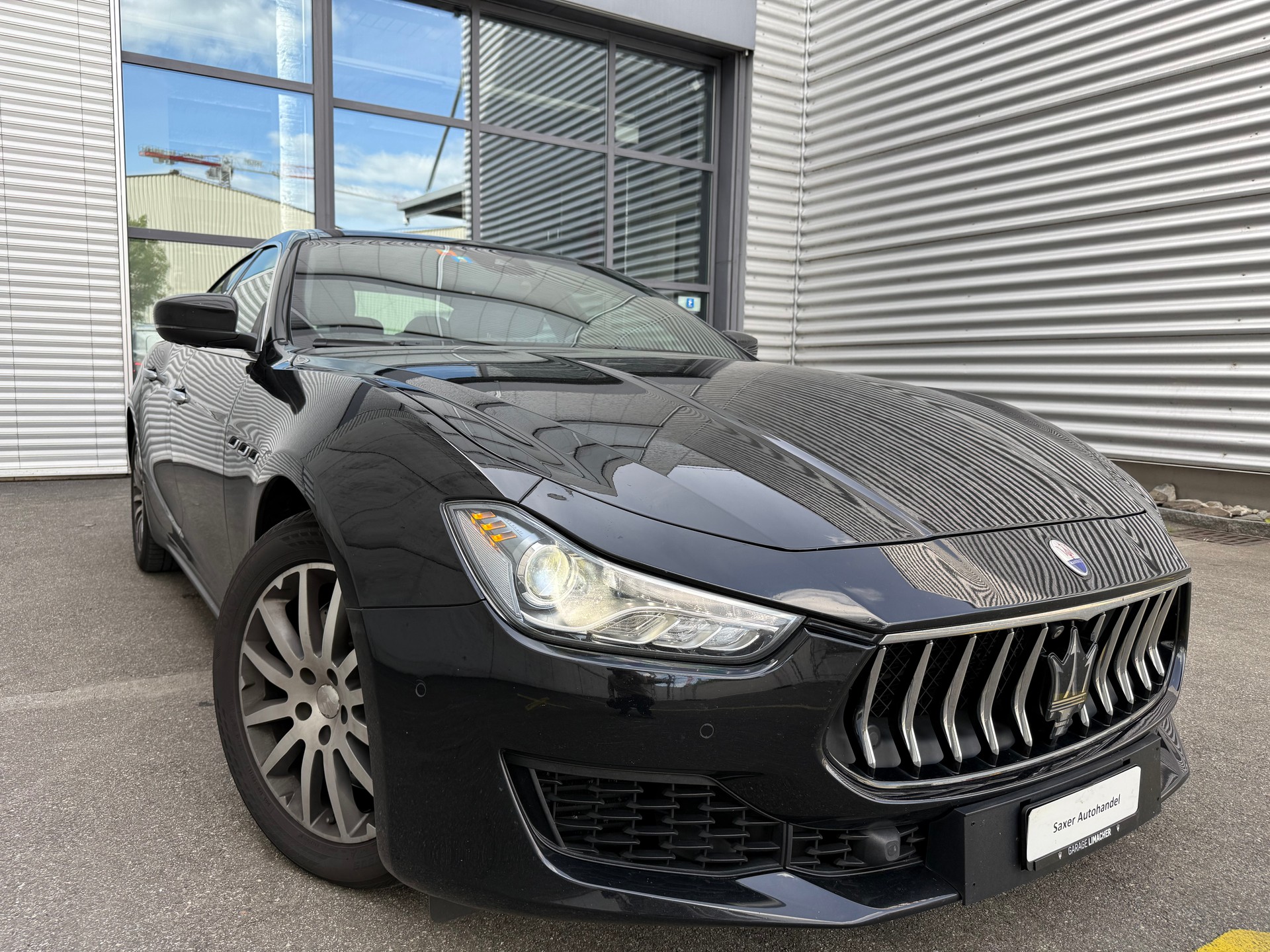 MASERATI Ghibli S Q4 3.0 V6 GranSport Automatica-image-2