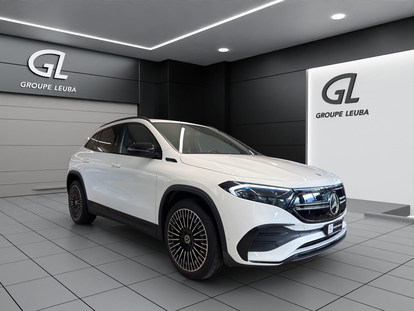 MERCEDES-BENZ EQA 250 AMG Line AMG Line-image-0