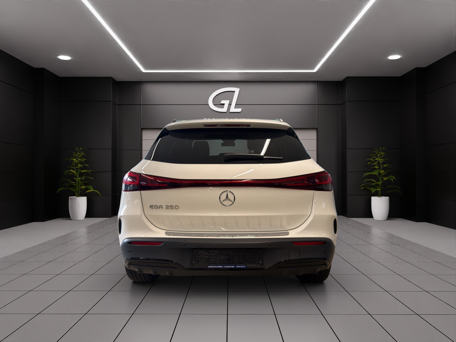 MERCEDES-BENZ EQA 250 AMG Line AMG Line-image-4