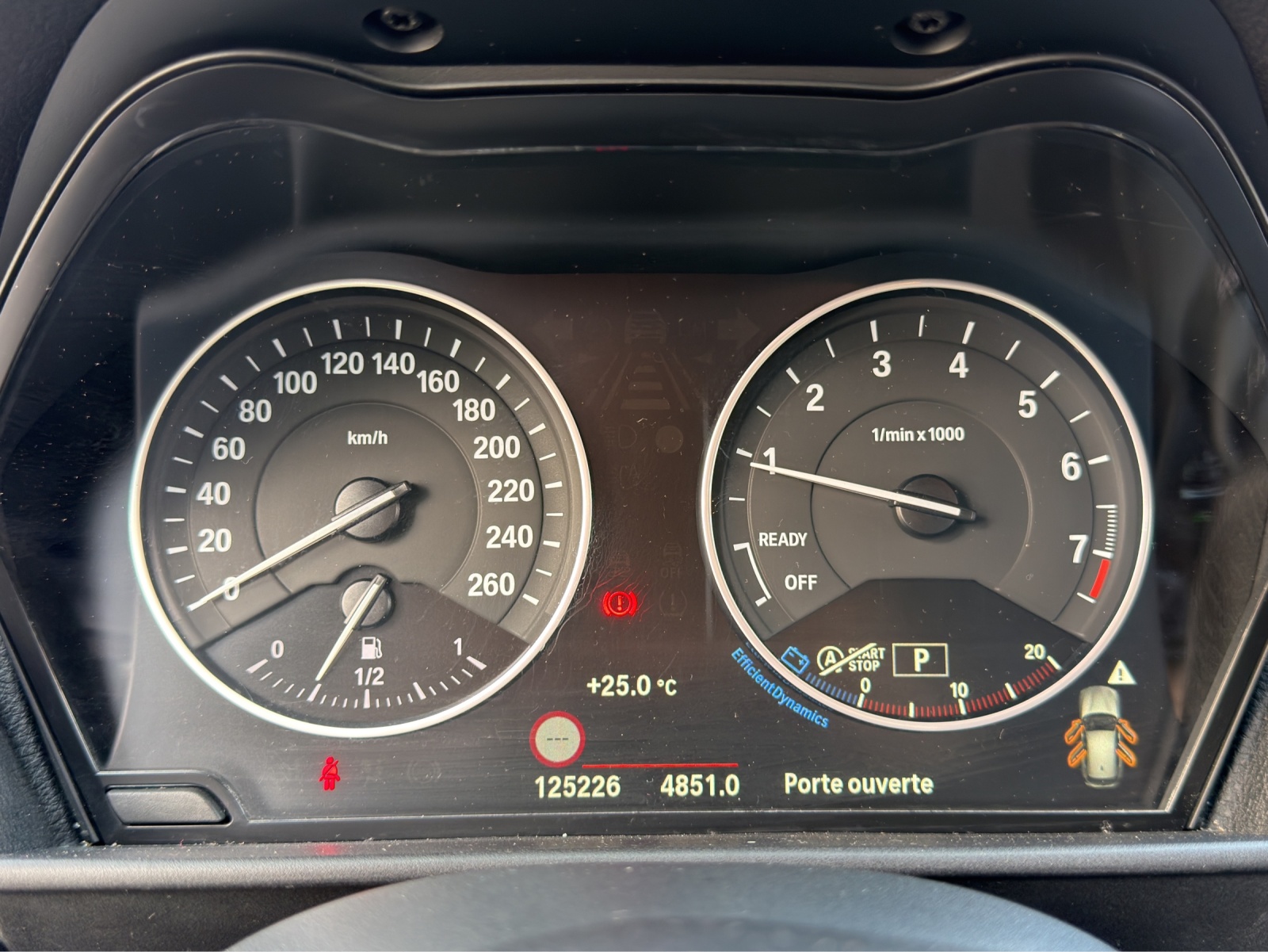 BMW 118i Sport Line Steptronic-image-10