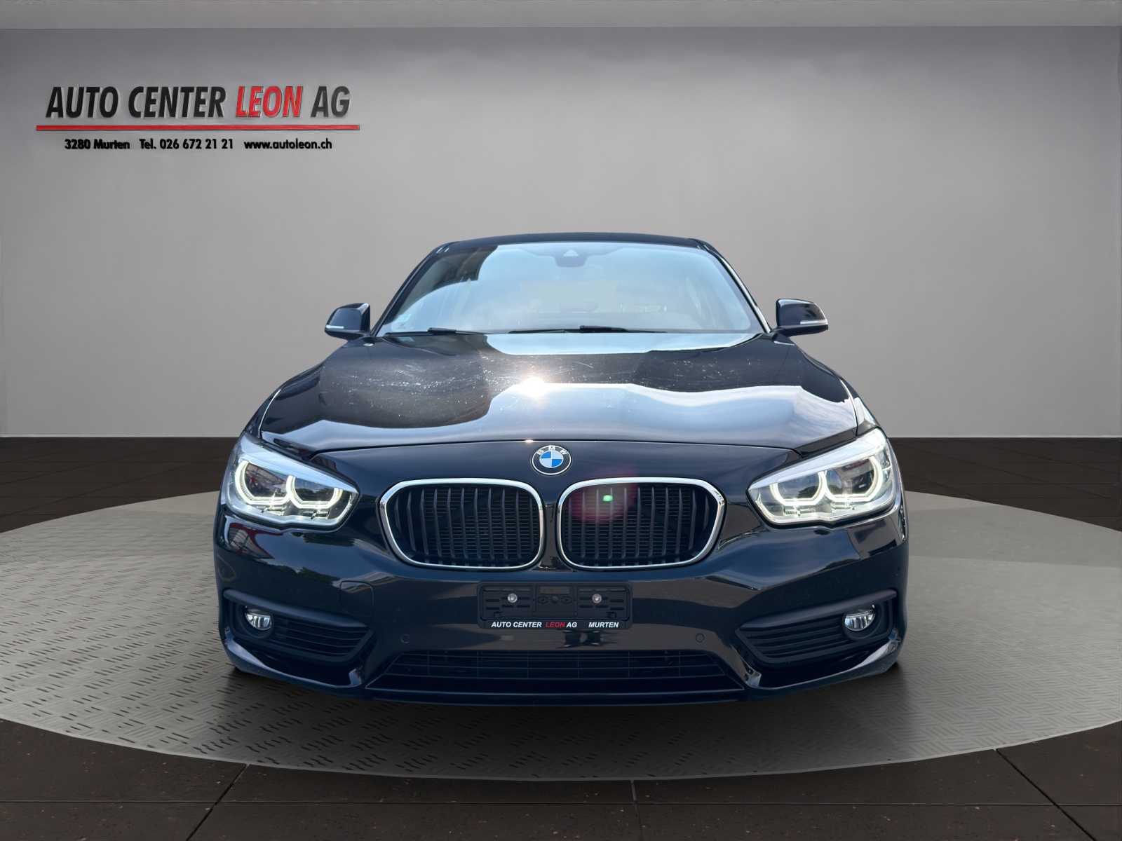 BMW 118i Sport Line Steptronic