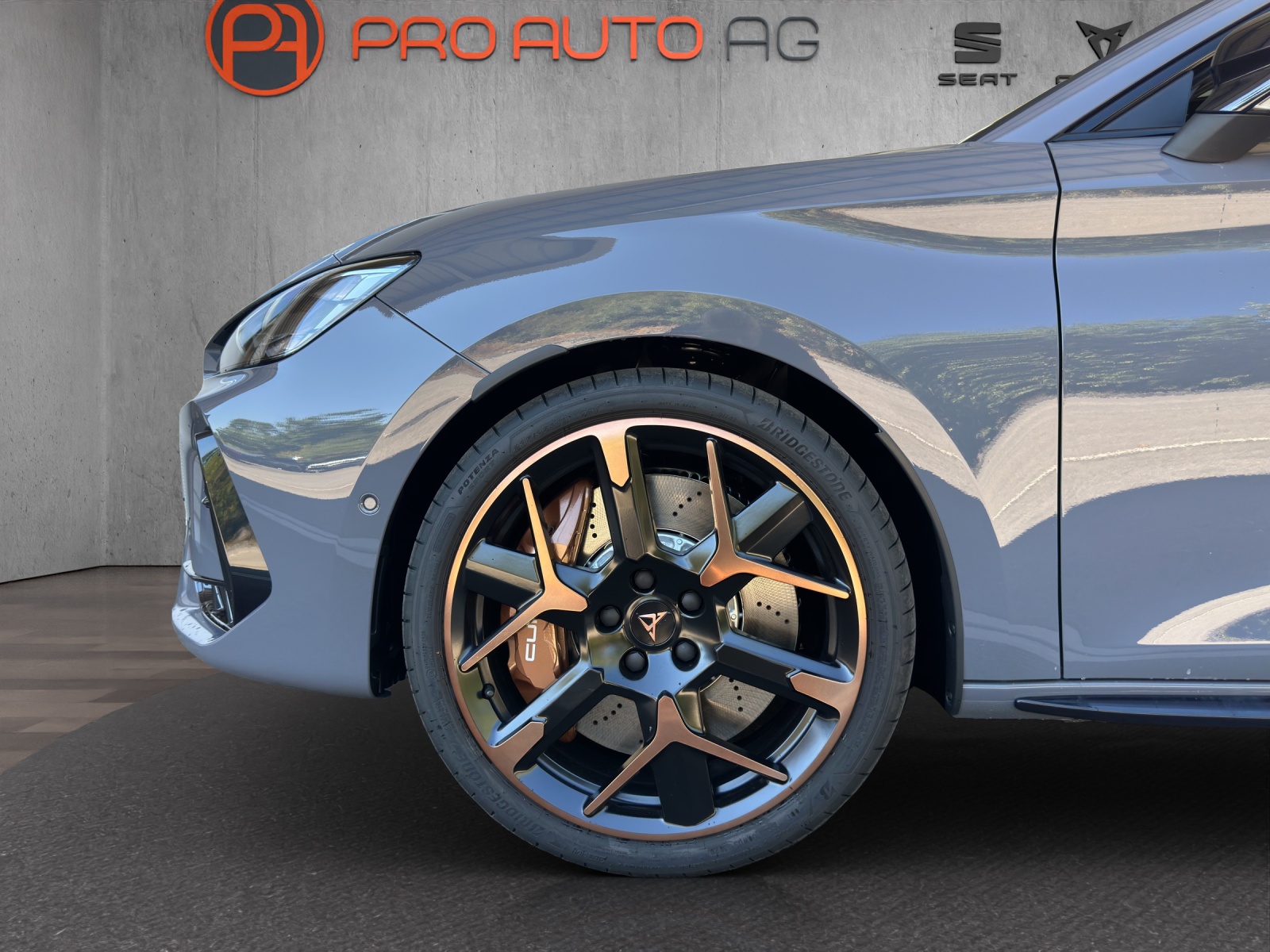 CUPRA LEON 2.0 TSI Prime Extreme DSG 325 PS Edition-image-13