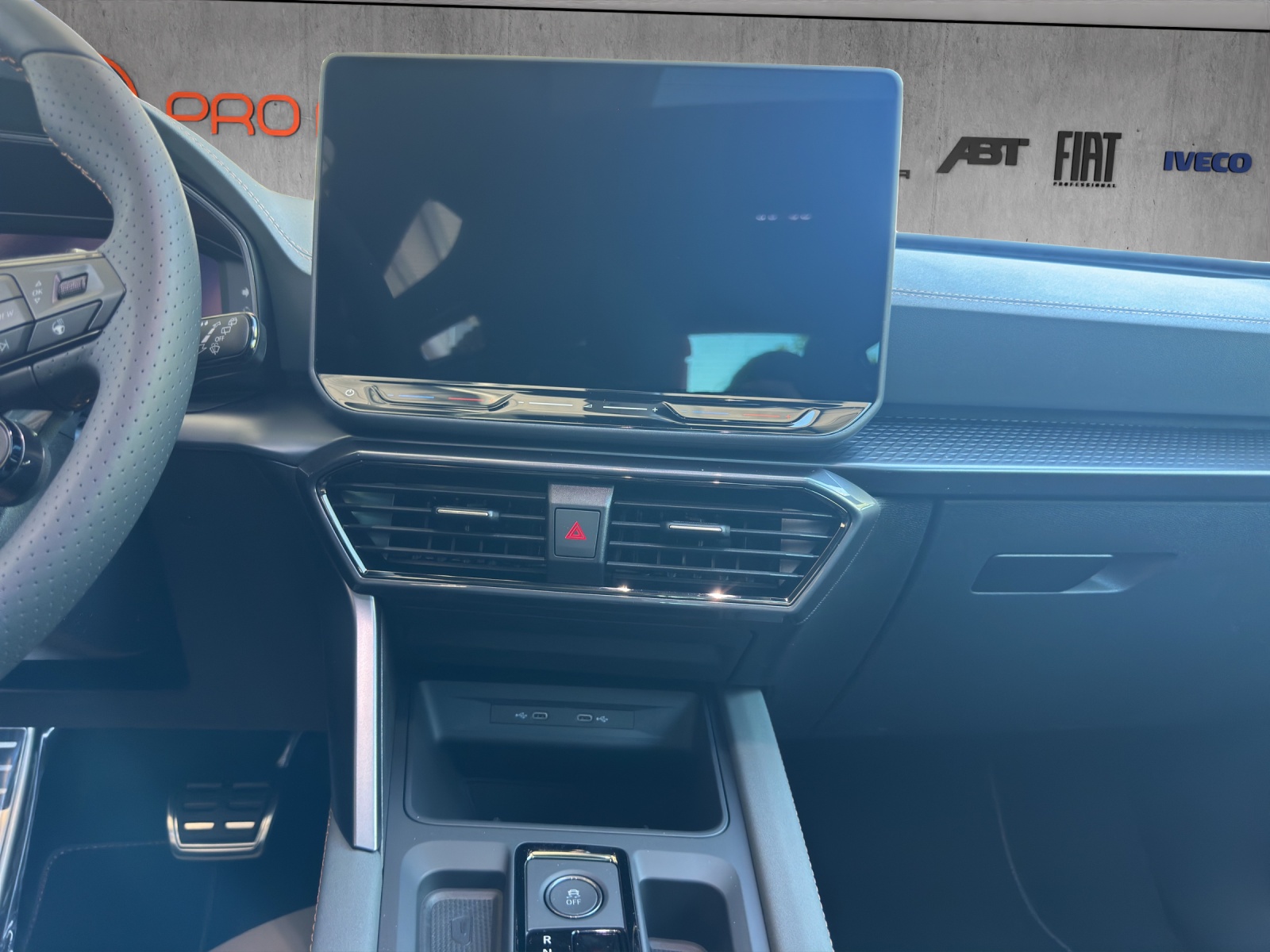 CUPRA LEON 2.0 TSI Prime Extreme DSG 325 PS Edition-image-14